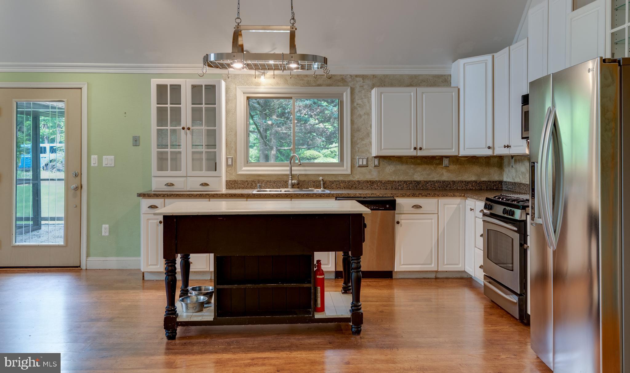 RIVERWOOD FARMS - Residential