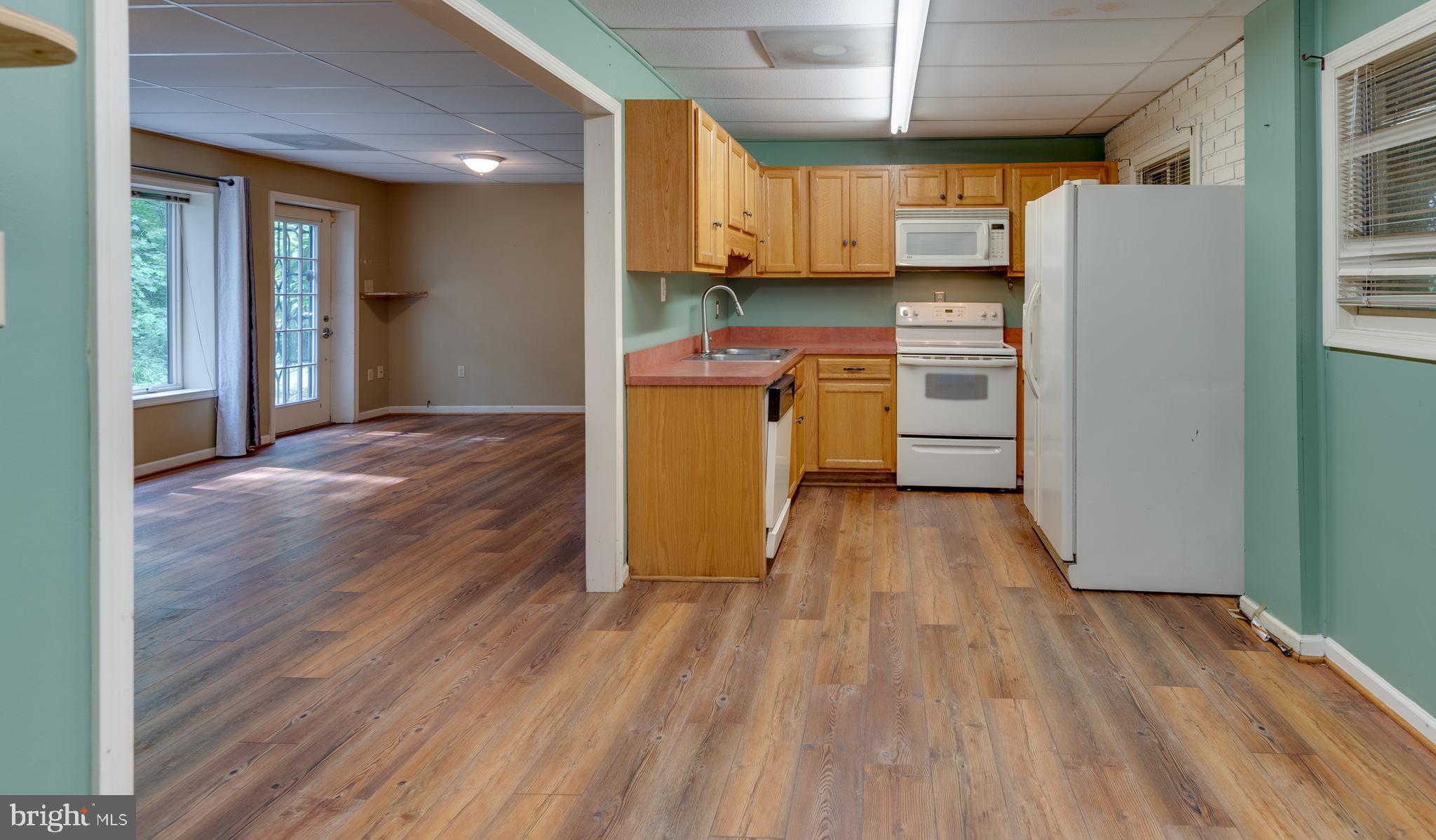 RIVERWOOD FARMS - Residential