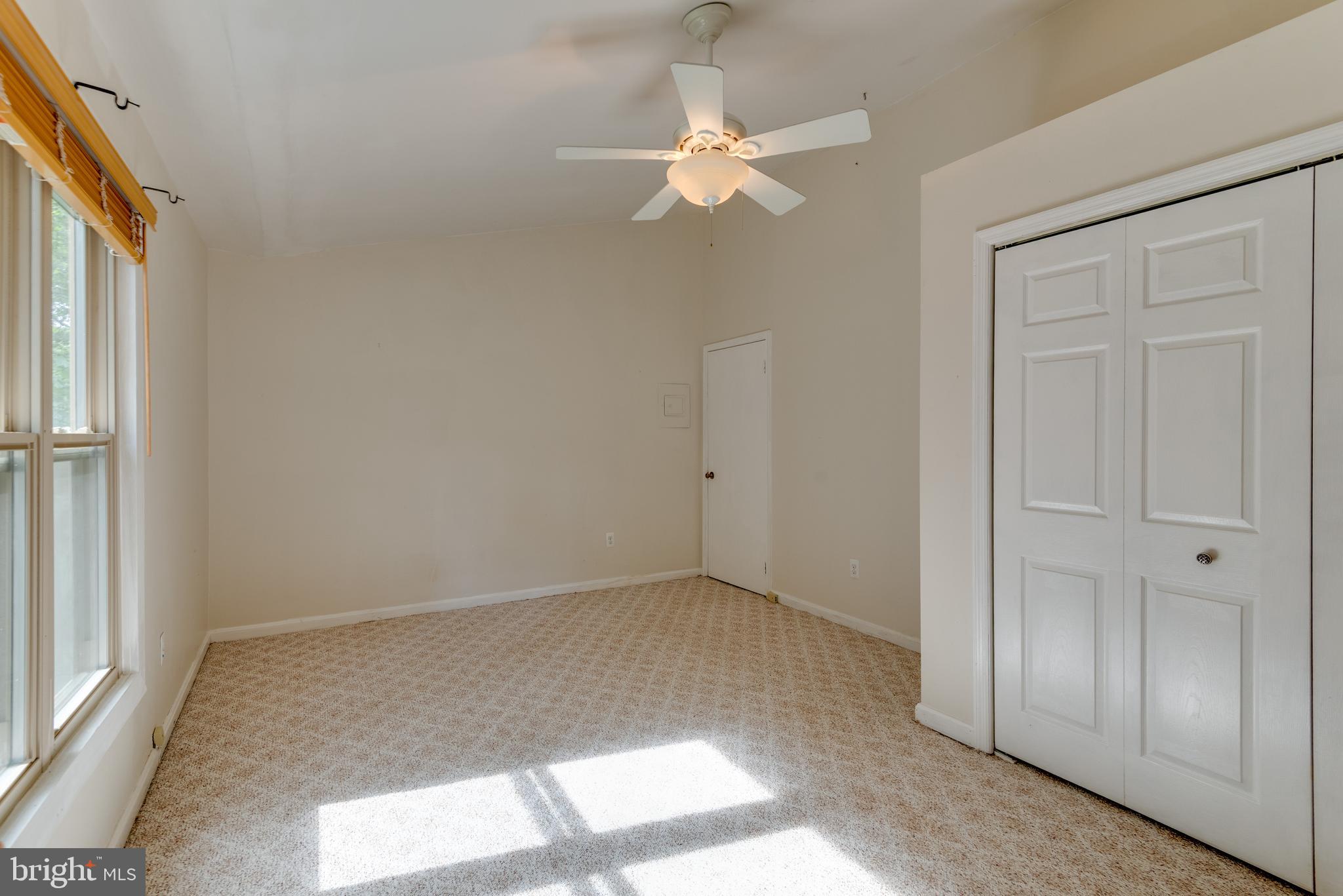 RIVERWOOD FARMS - Residential