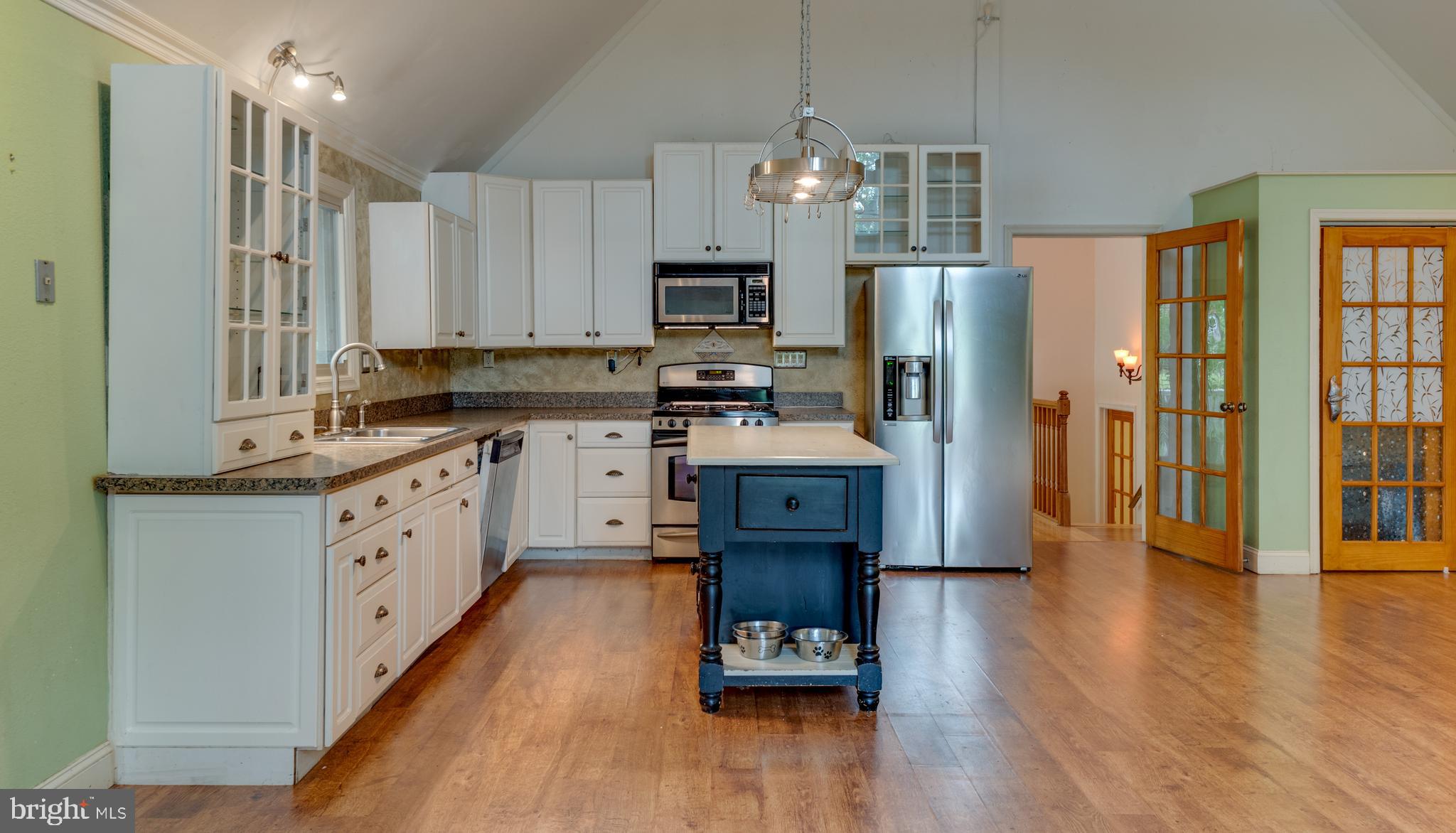 RIVERWOOD FARMS - Residential