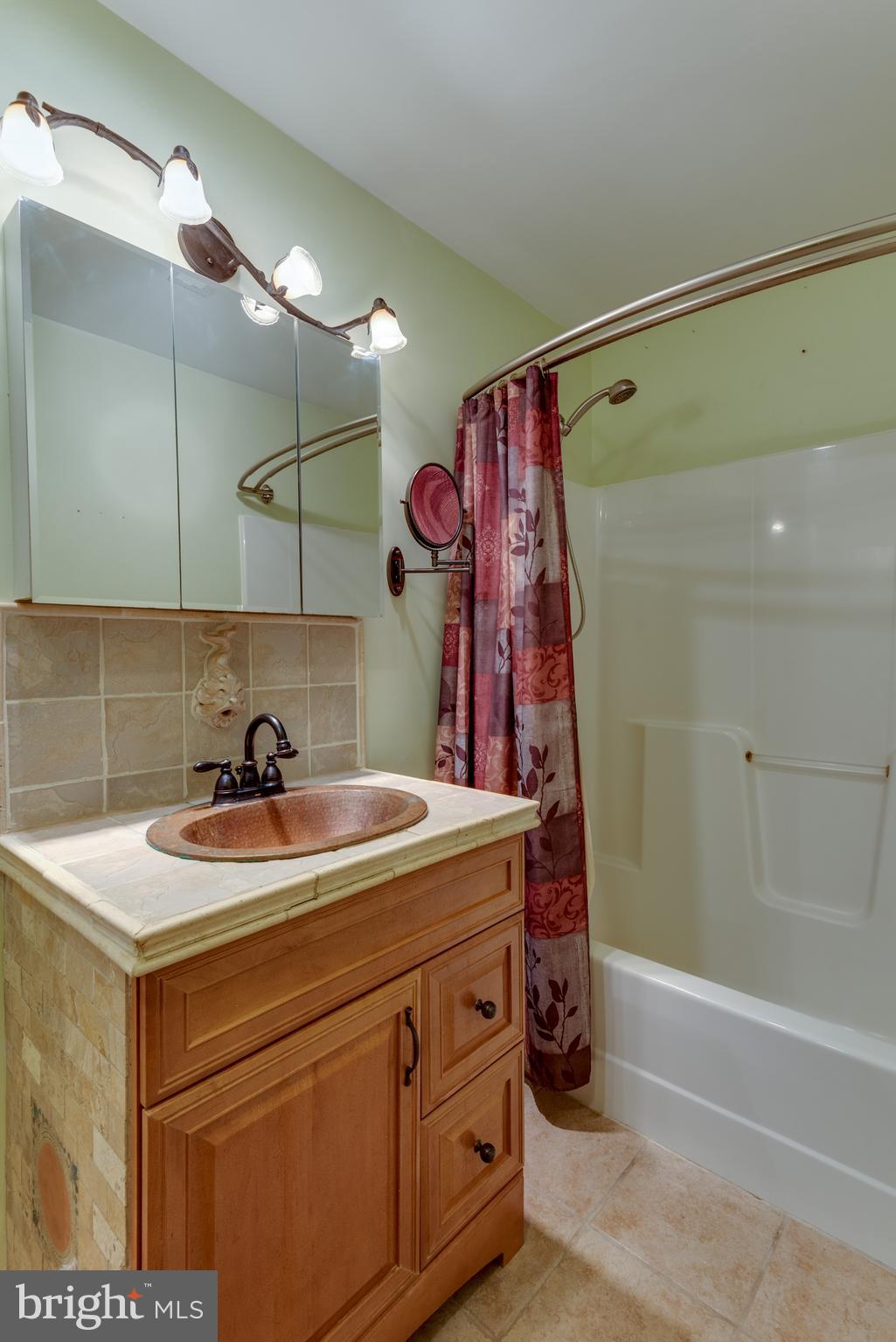 RIVERWOOD FARMS - Residential