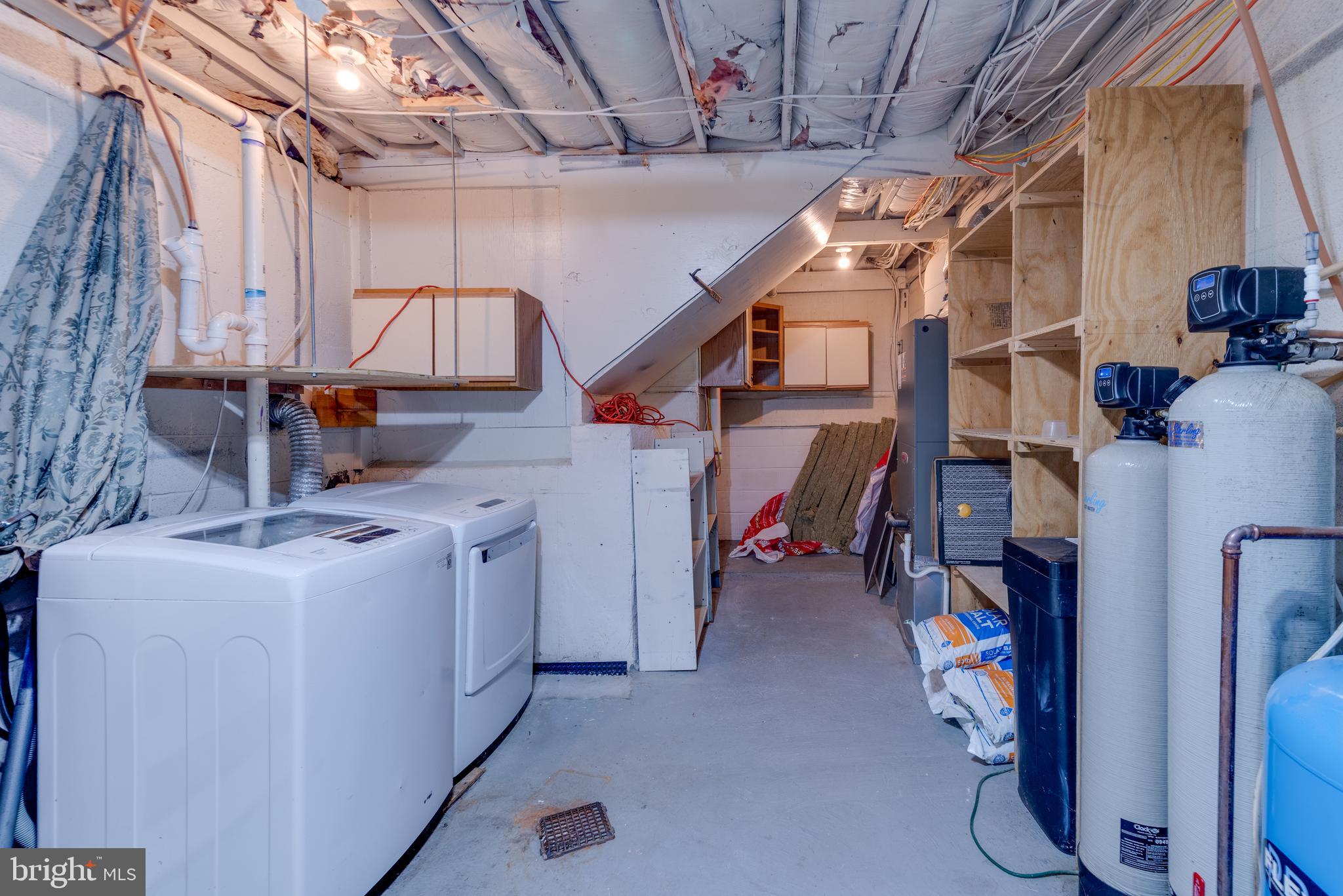 RIVERWOOD FARMS - Residential