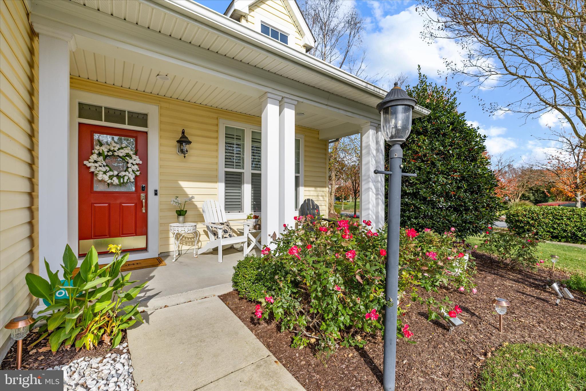 21 WHITE PELICAN COURT