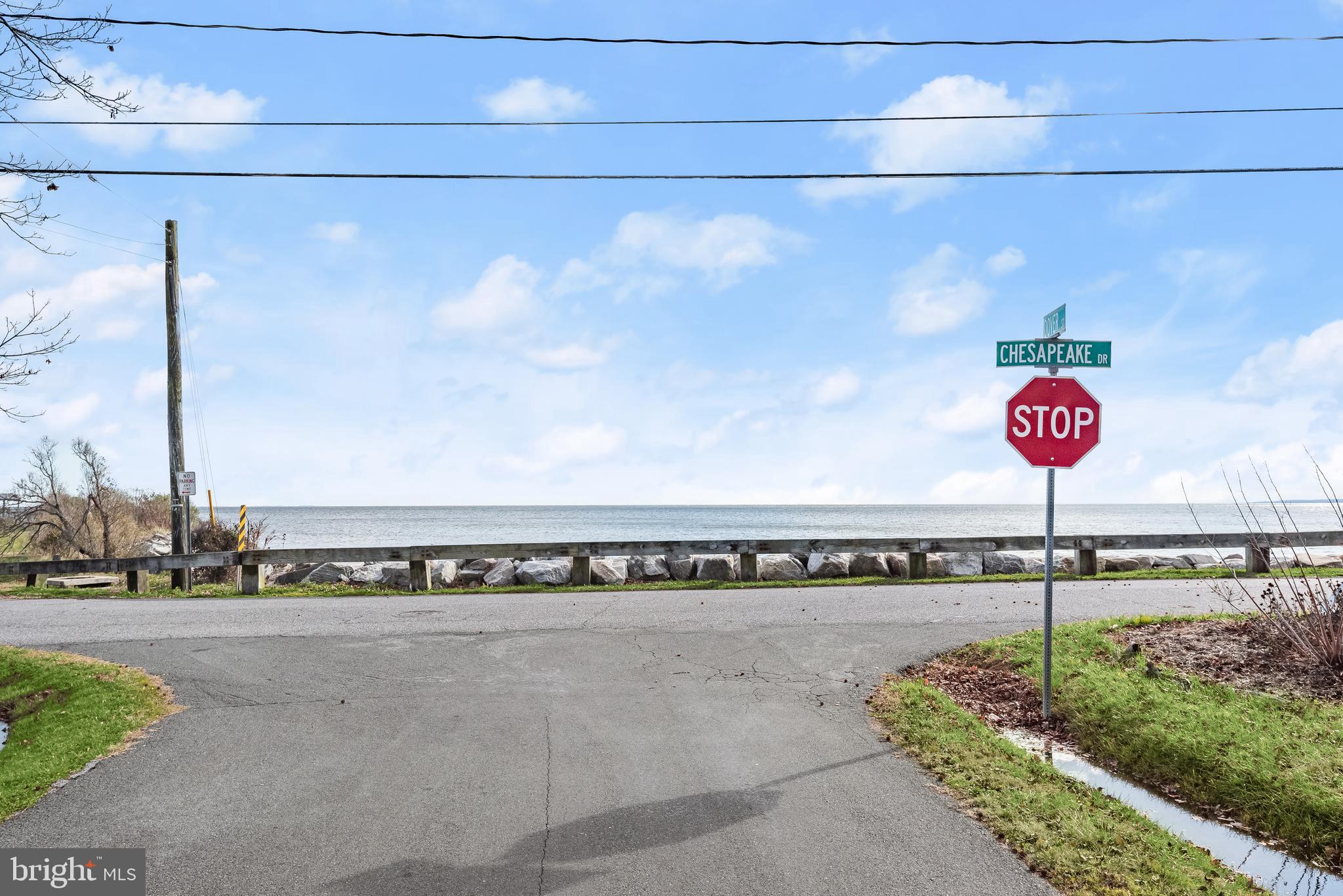 FRANKLIN MANOR BEACH - Residential