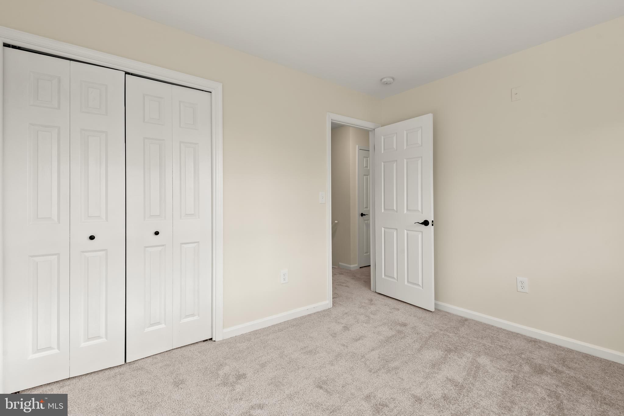 FRANKLIN MANOR BEACH - Residential