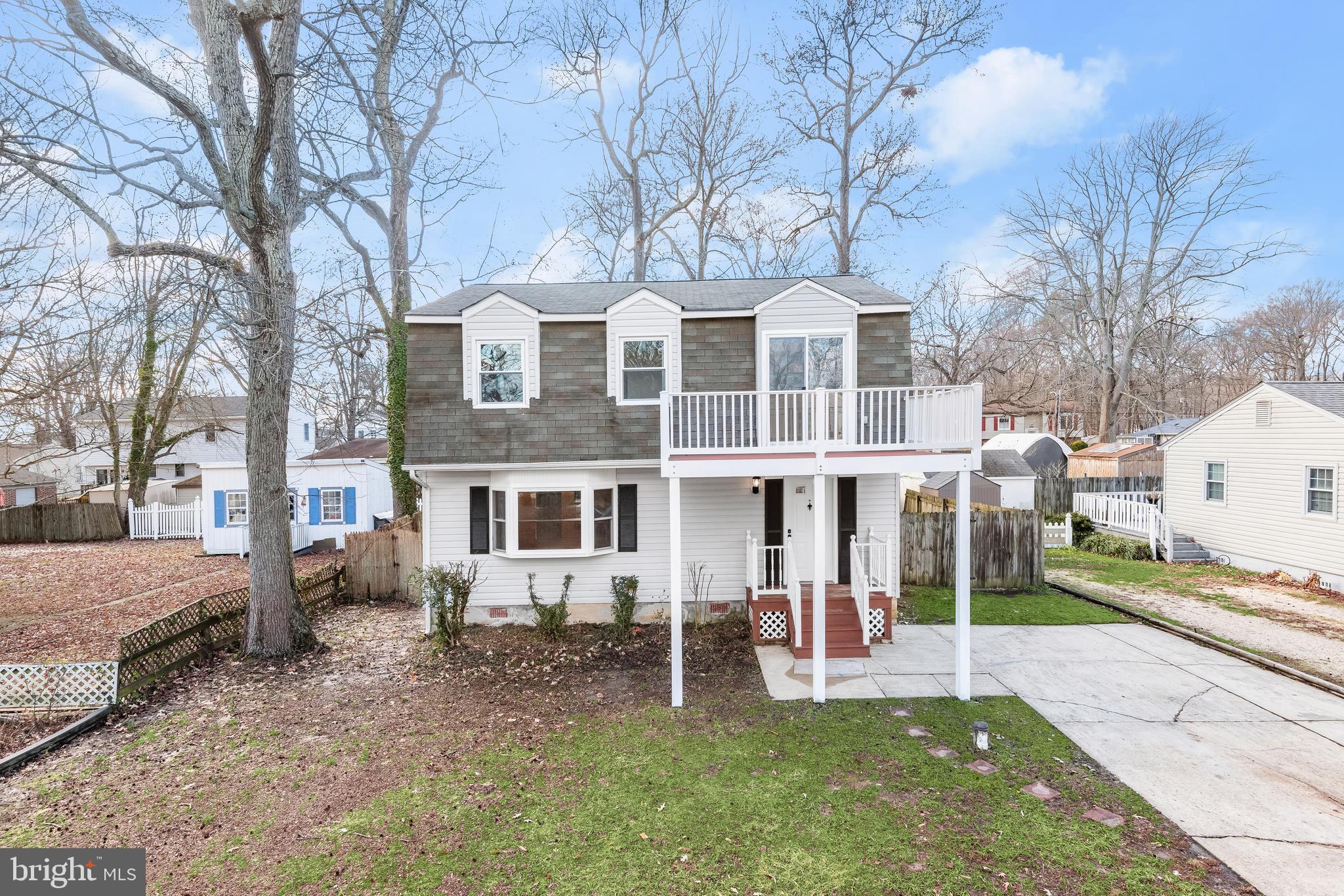 FRANKLIN MANOR BEACH - Residential