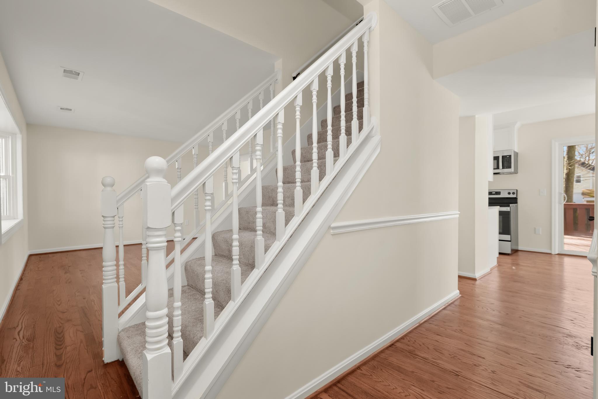 FRANKLIN MANOR BEACH - Residential