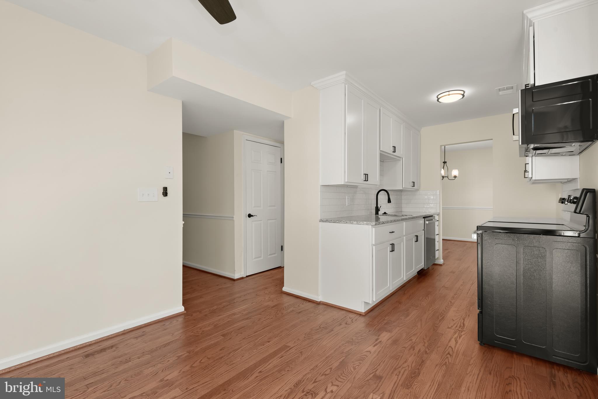 FRANKLIN MANOR BEACH - Residential