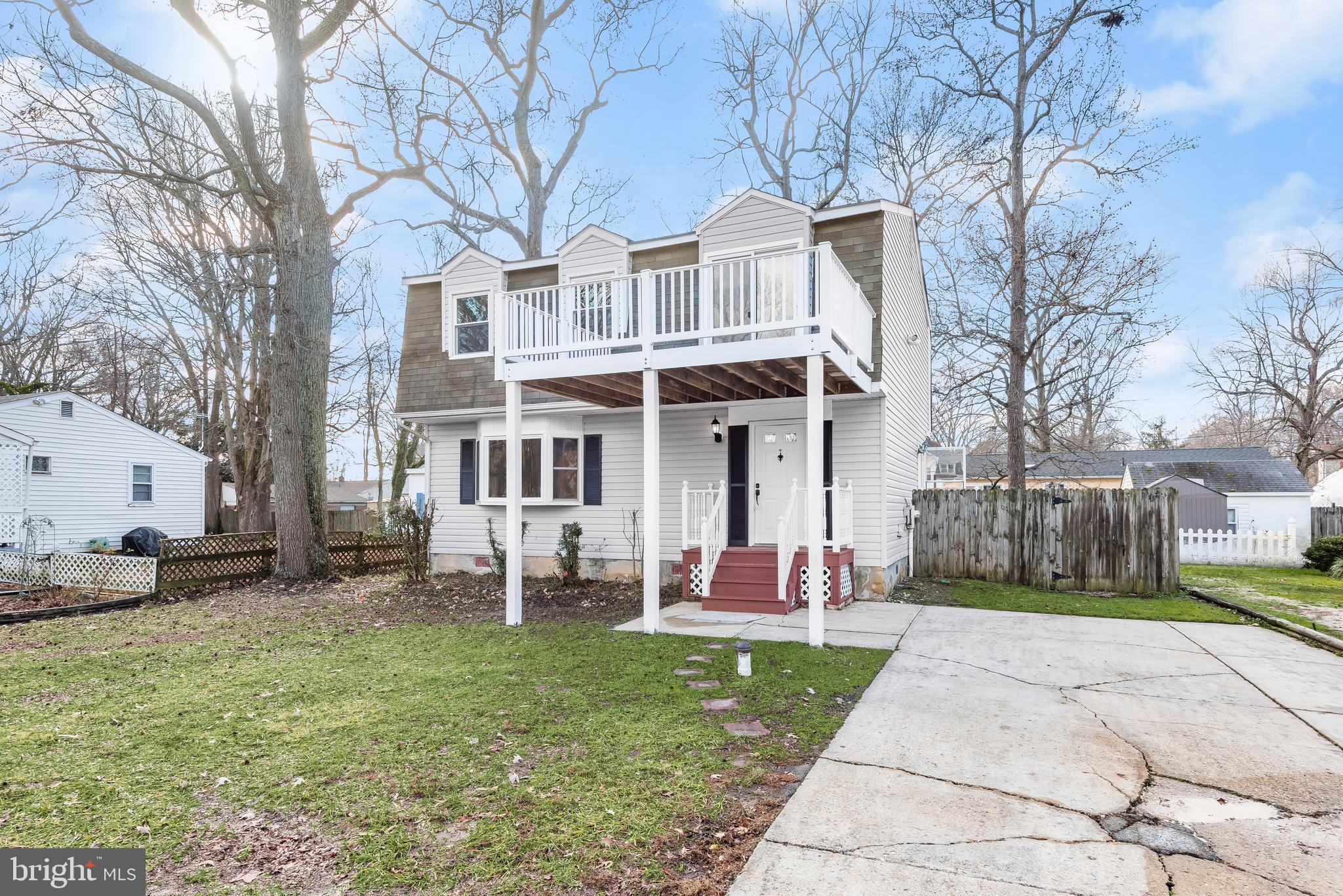 FRANKLIN MANOR BEACH - Residential