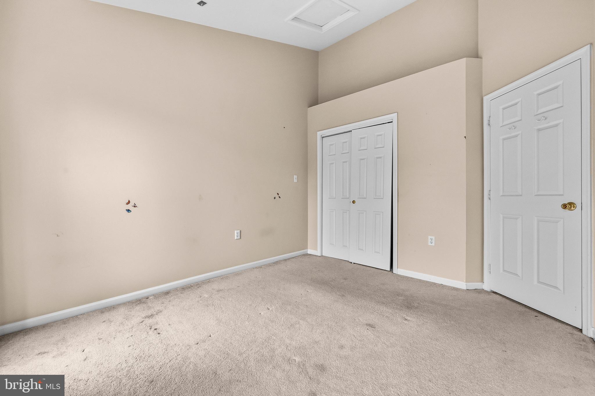 RIDGECREST - Residential