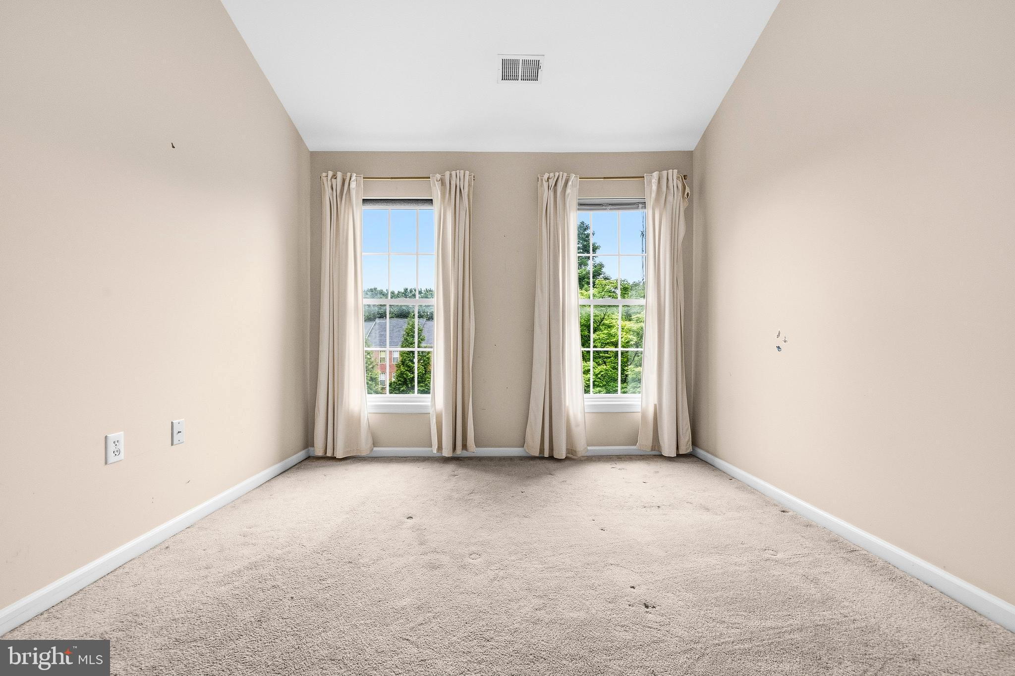 RIDGECREST - Residential
