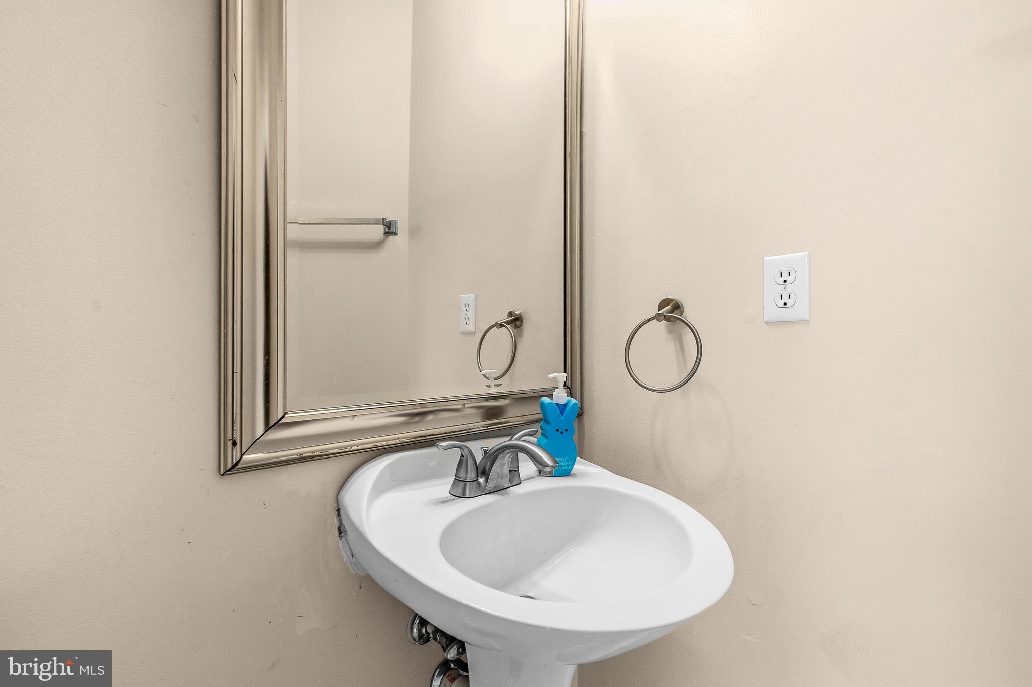RIDGECREST - Residential