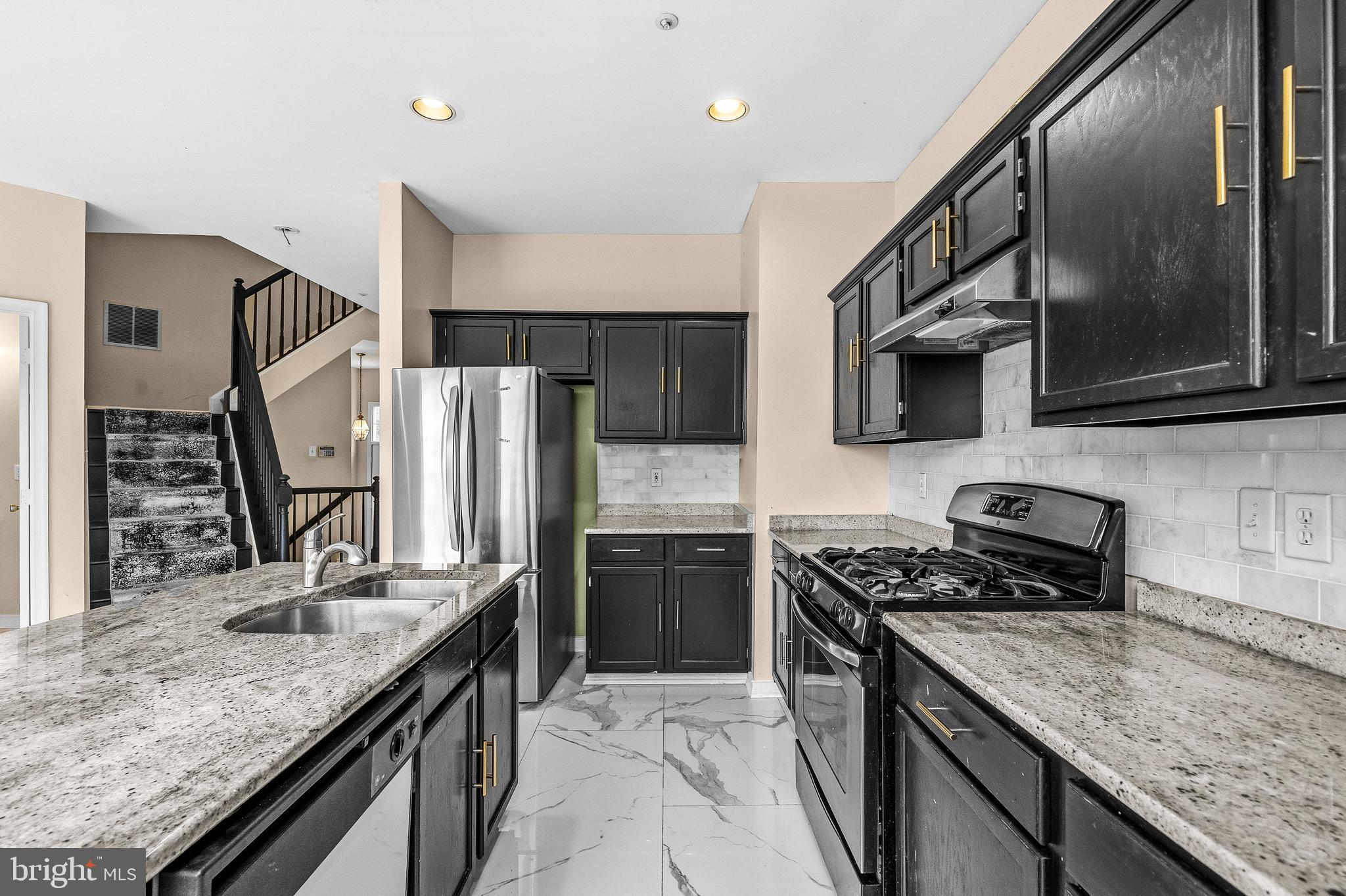 RIDGECREST - Residential