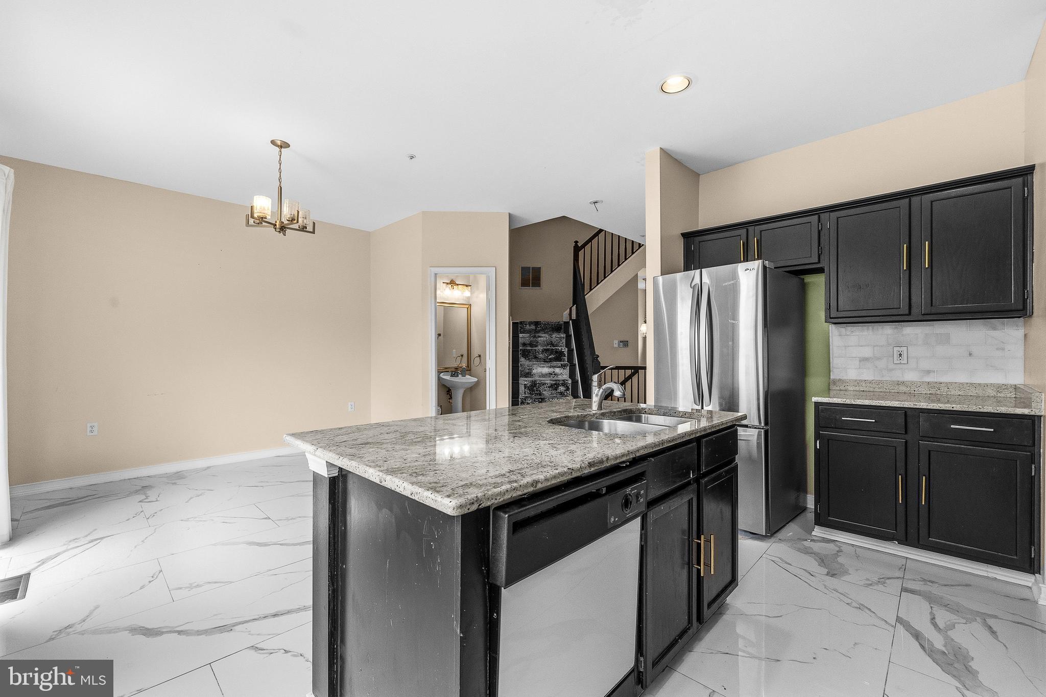 RIDGECREST - Residential