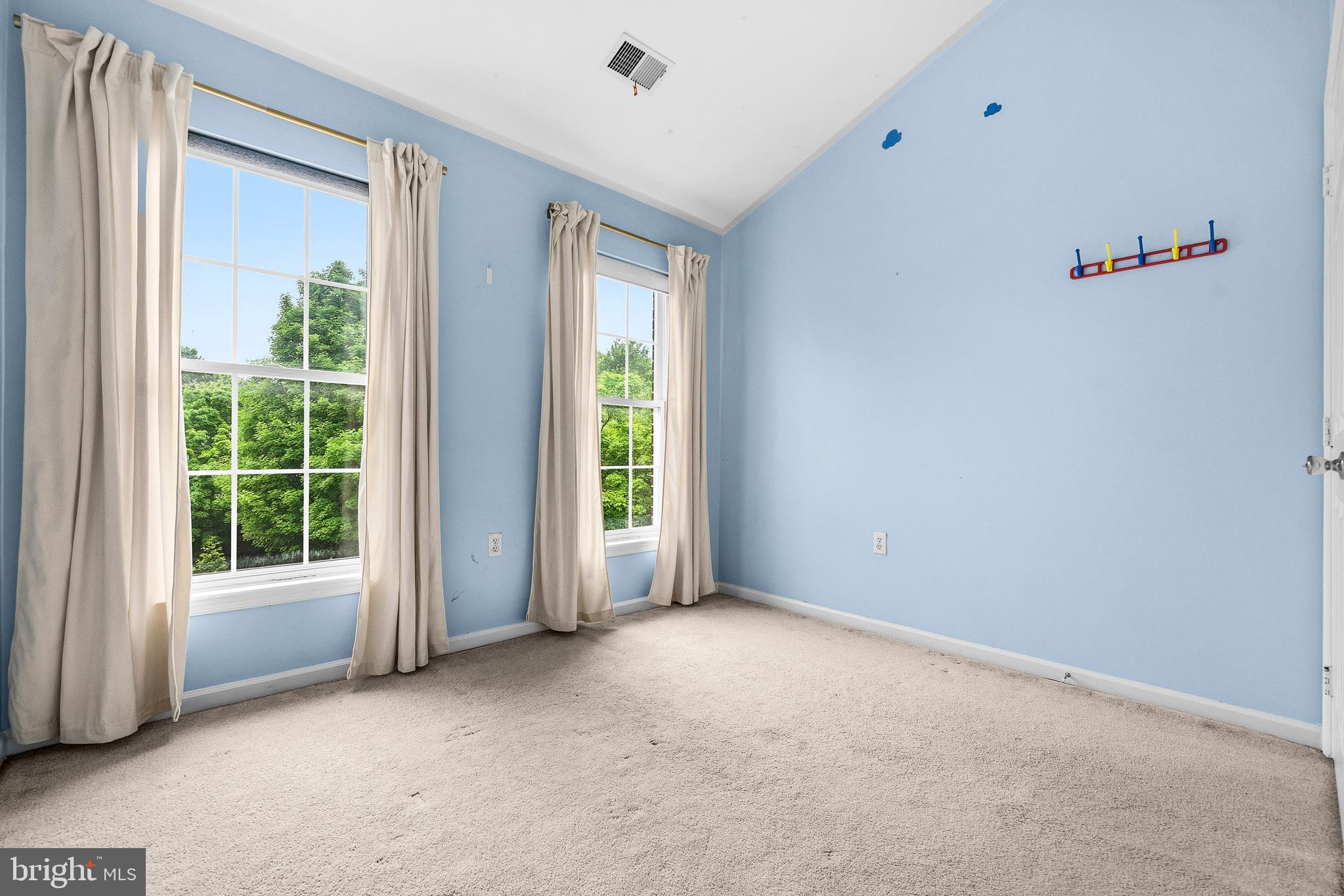 RIDGECREST - Residential