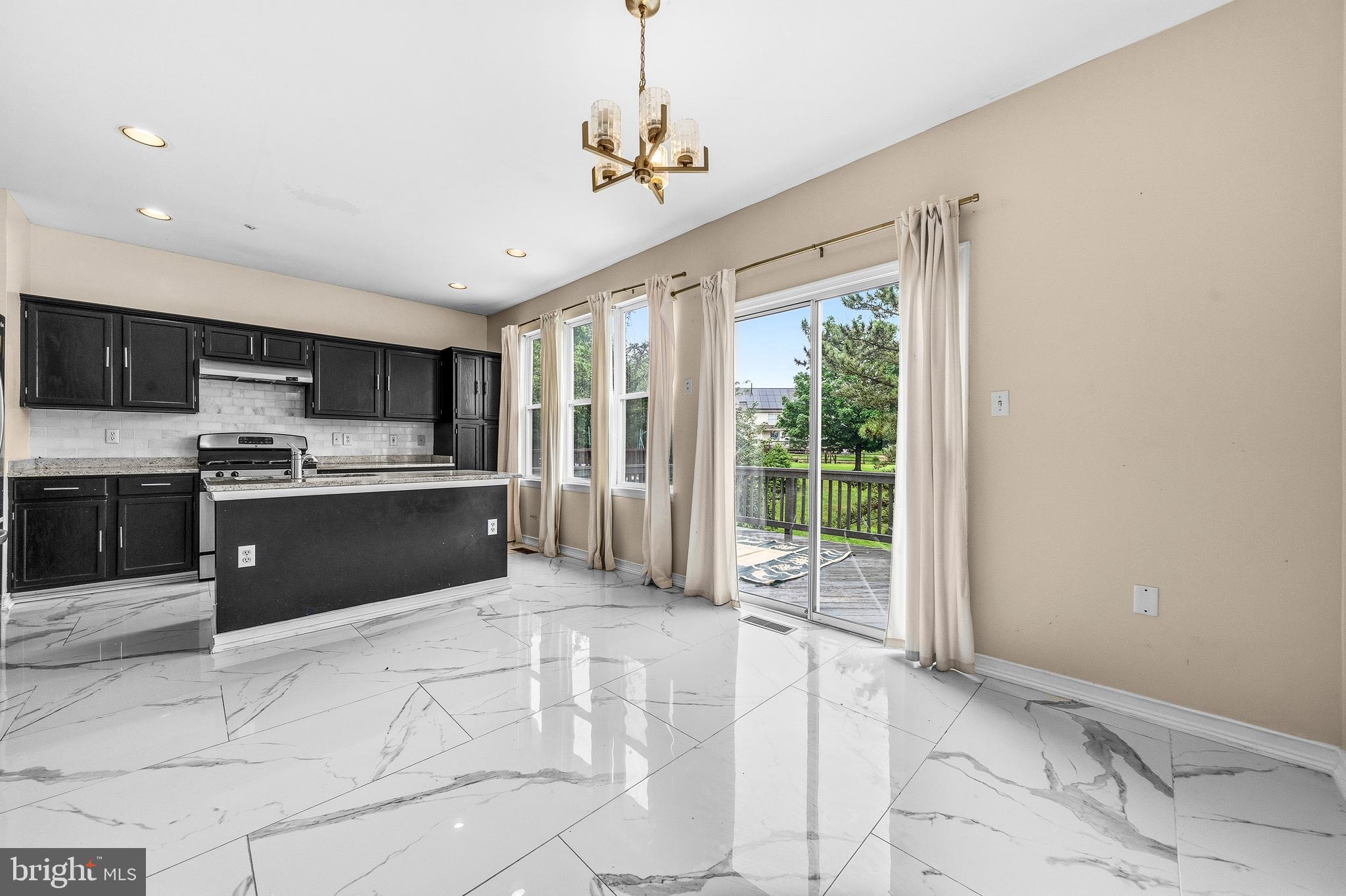 RIDGECREST - Residential