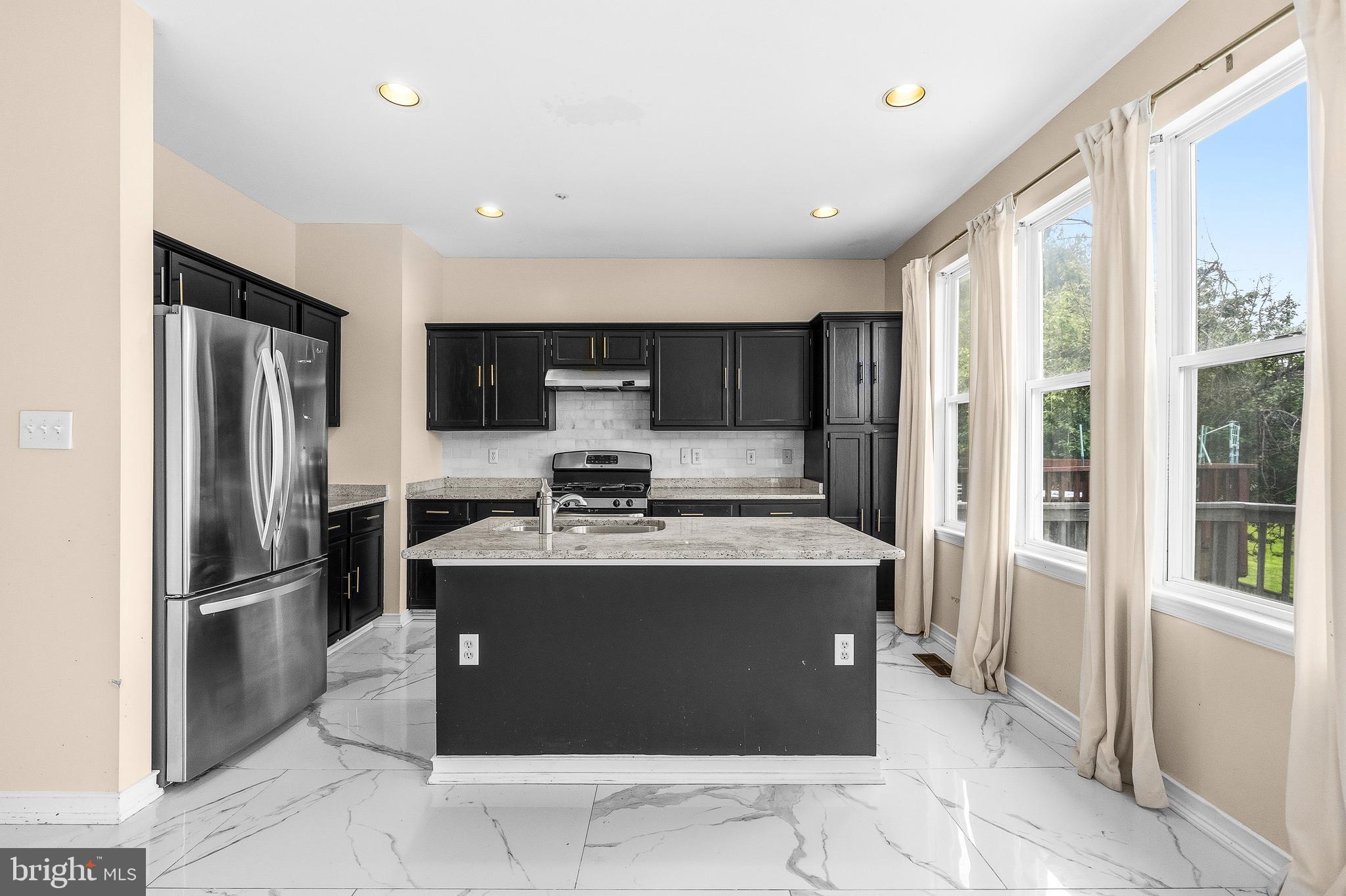 RIDGECREST - Residential