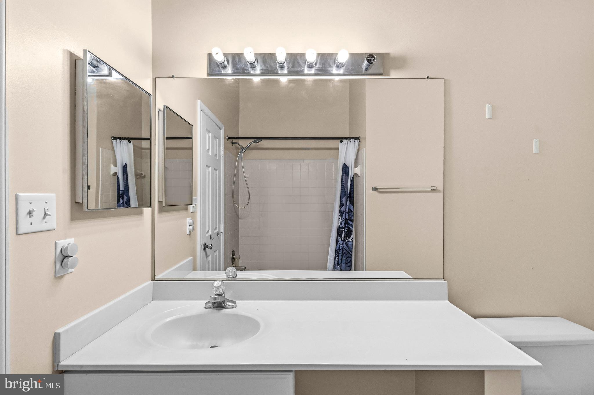 RIDGECREST - Residential