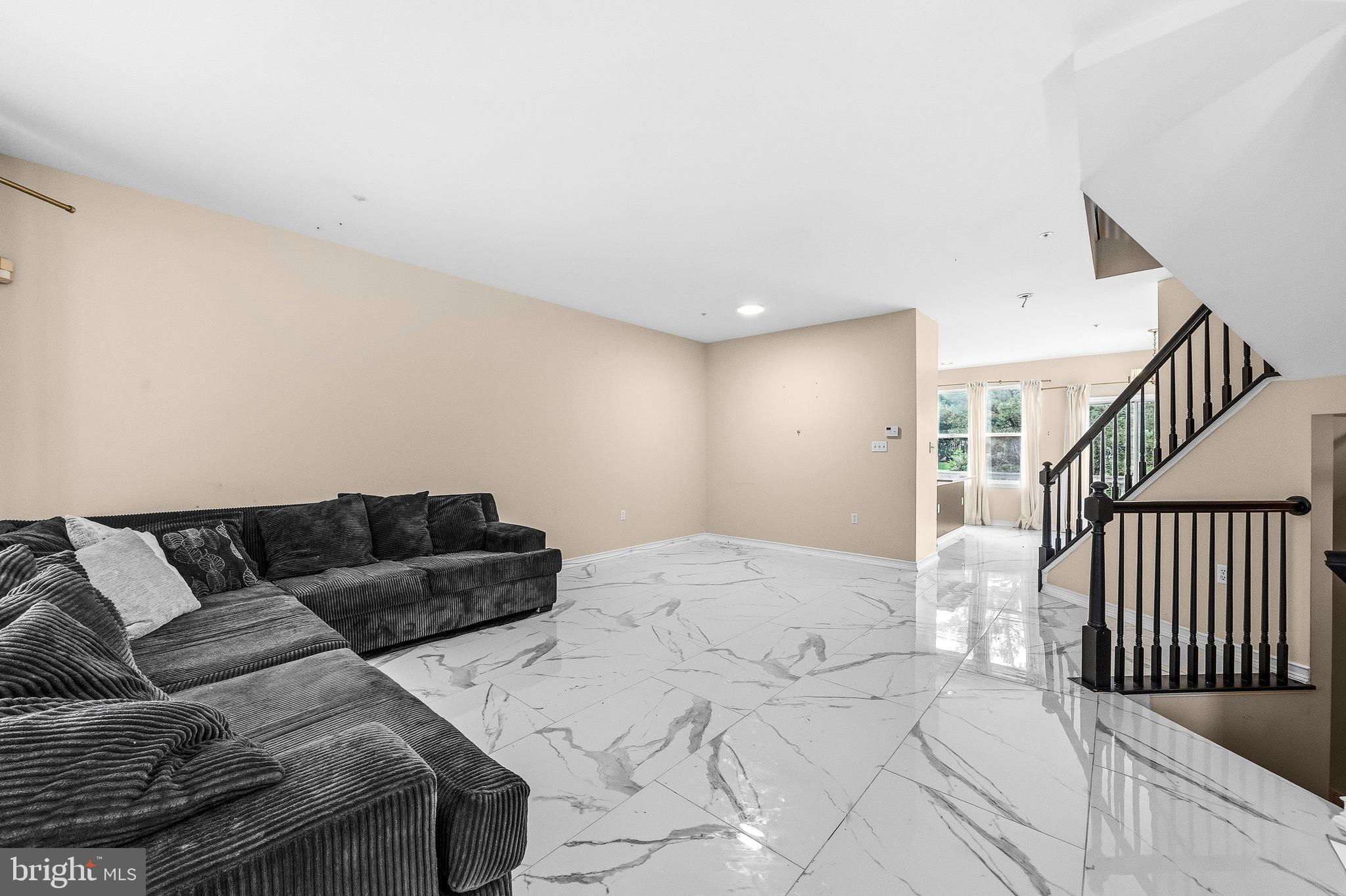 RIDGECREST - Residential