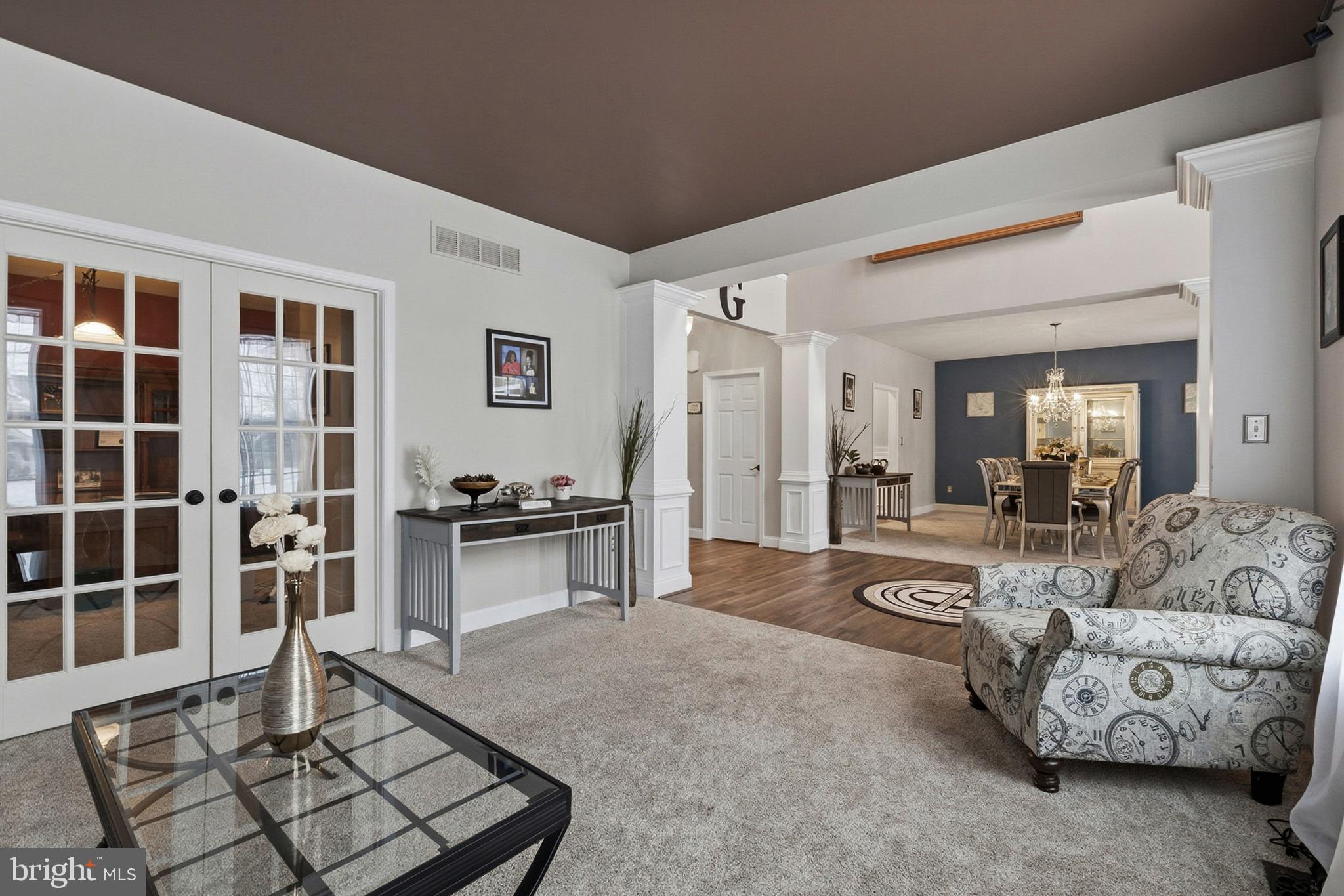 PARKSIDE - Residential