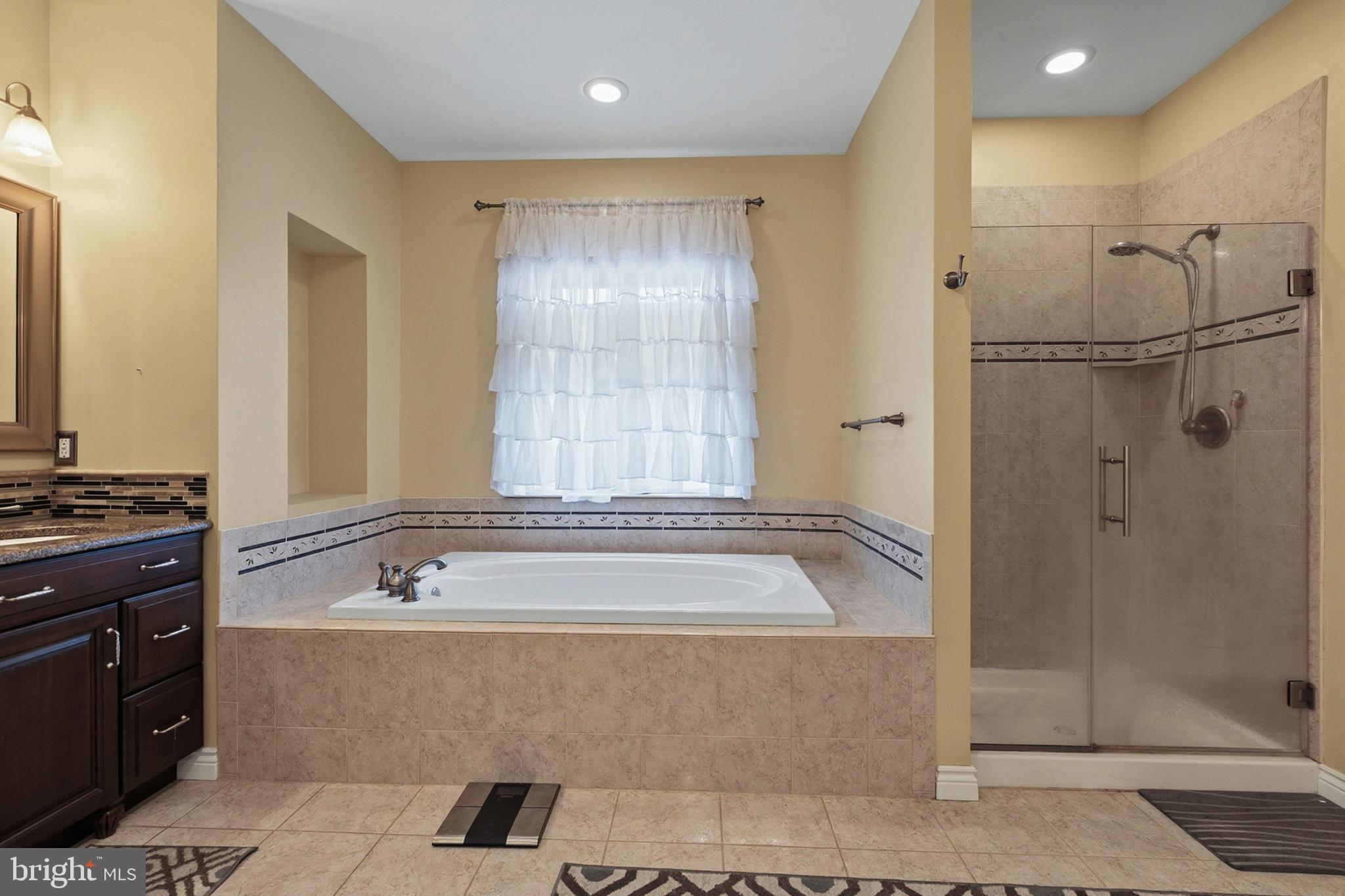 PARKSIDE - Residential