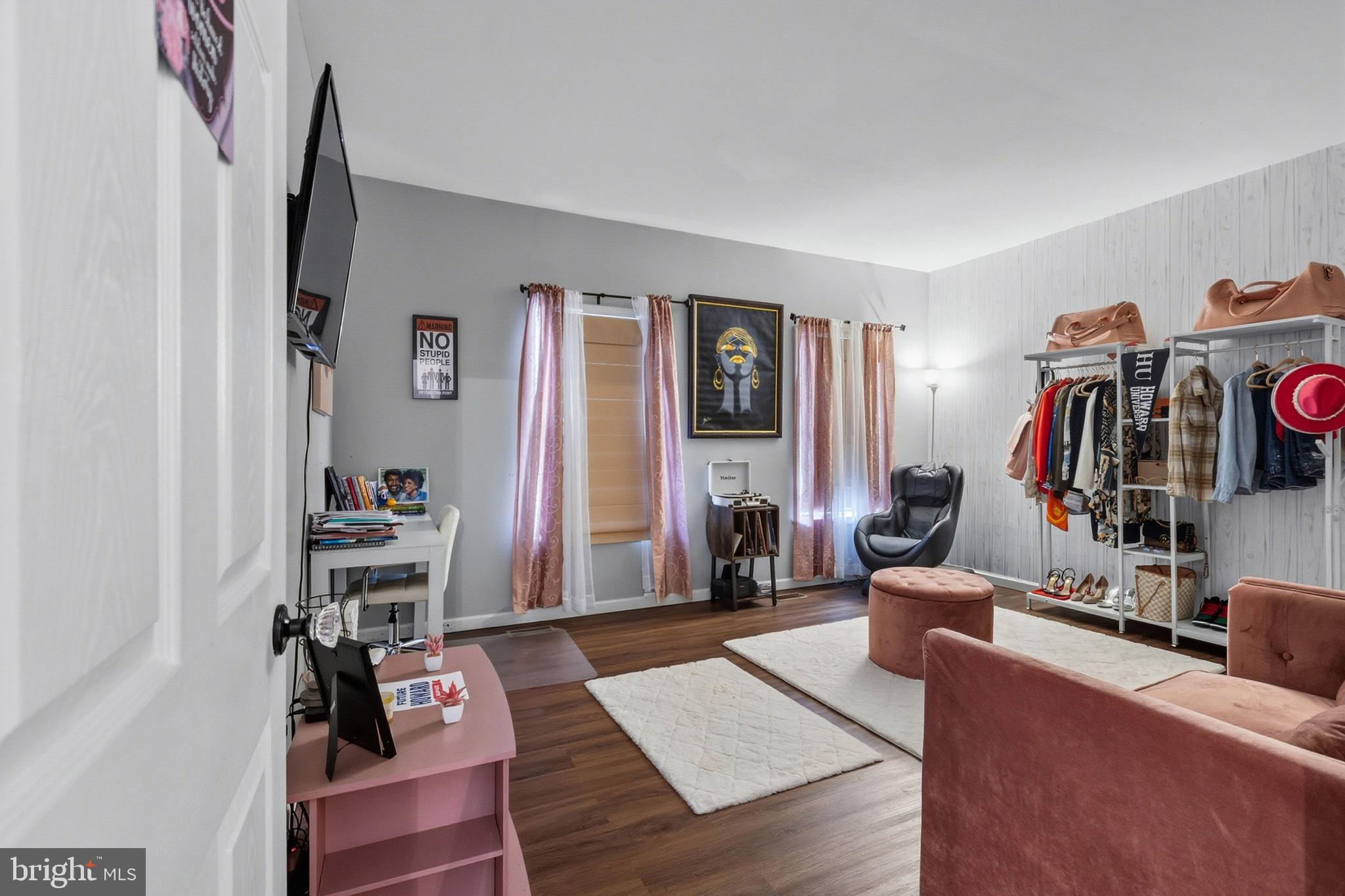 PARKSIDE - Residential