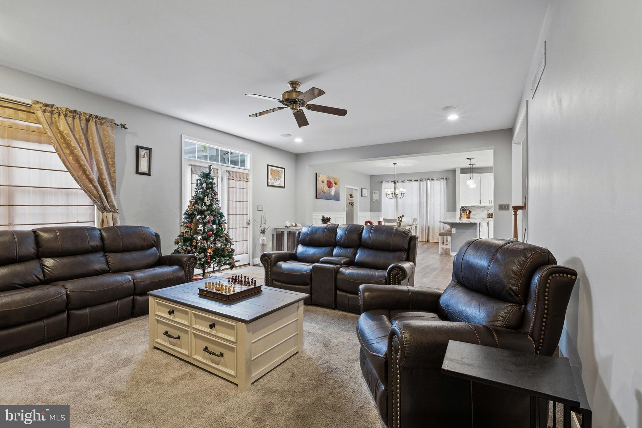 PARKSIDE - Residential