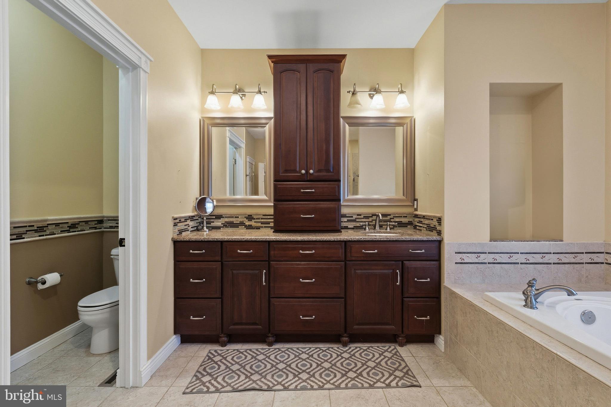 PARKSIDE - Residential