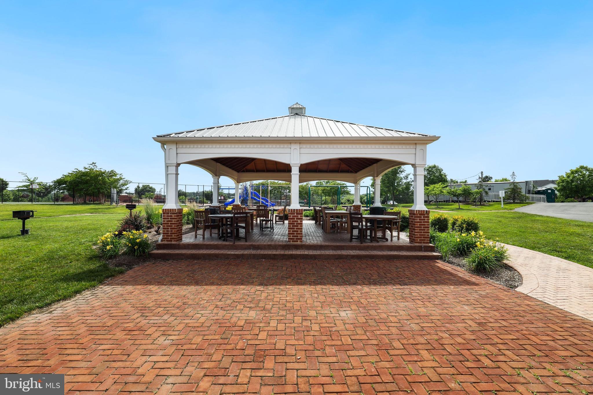 PORT POTOMAC - Residential