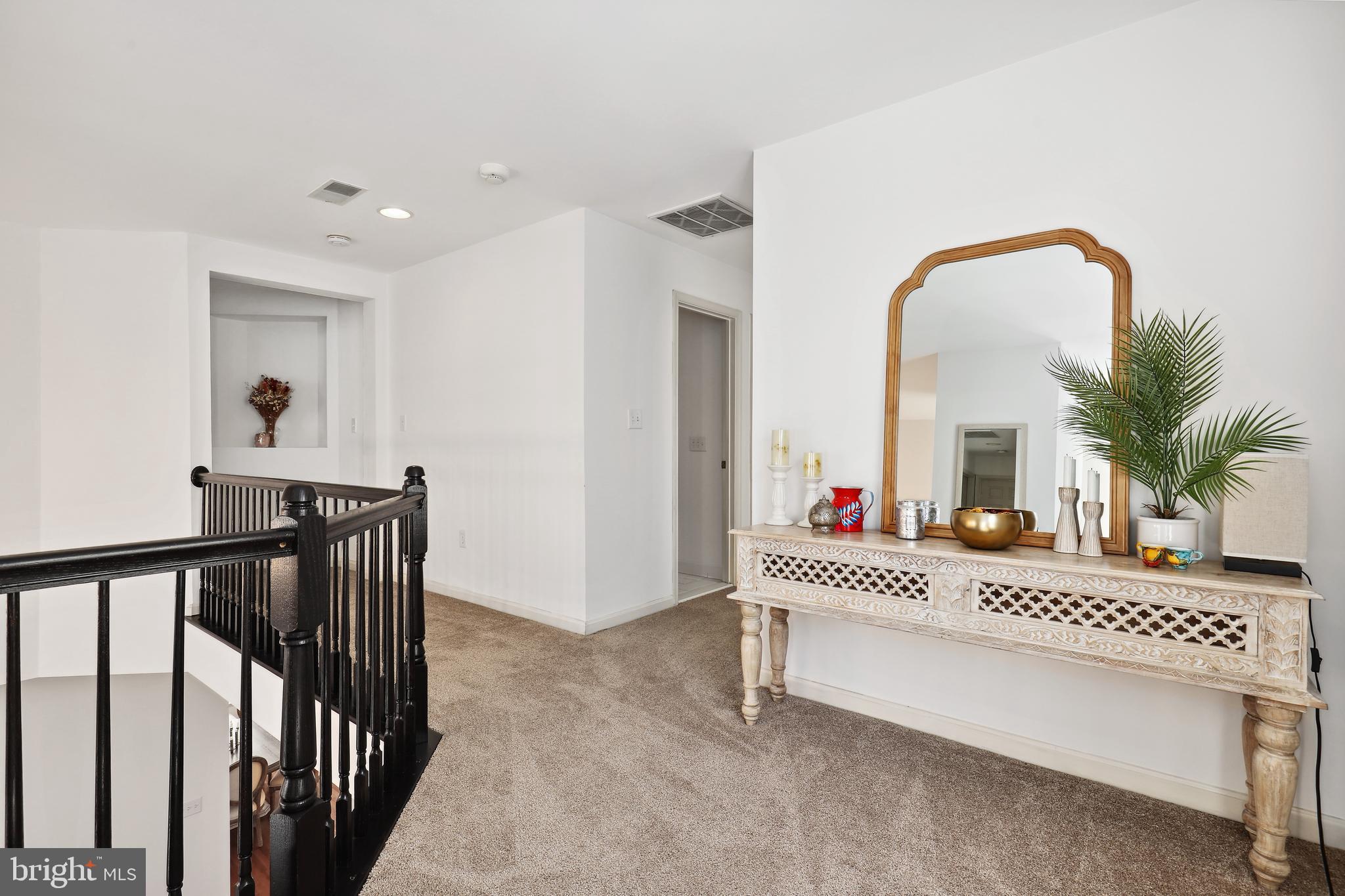 PORT POTOMAC - Residential