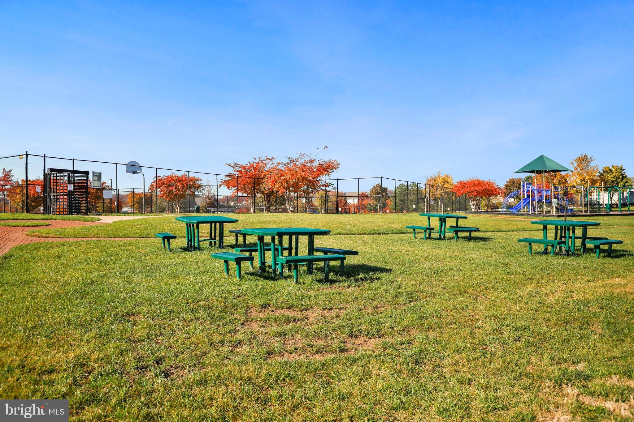 PORT POTOMAC - Residential