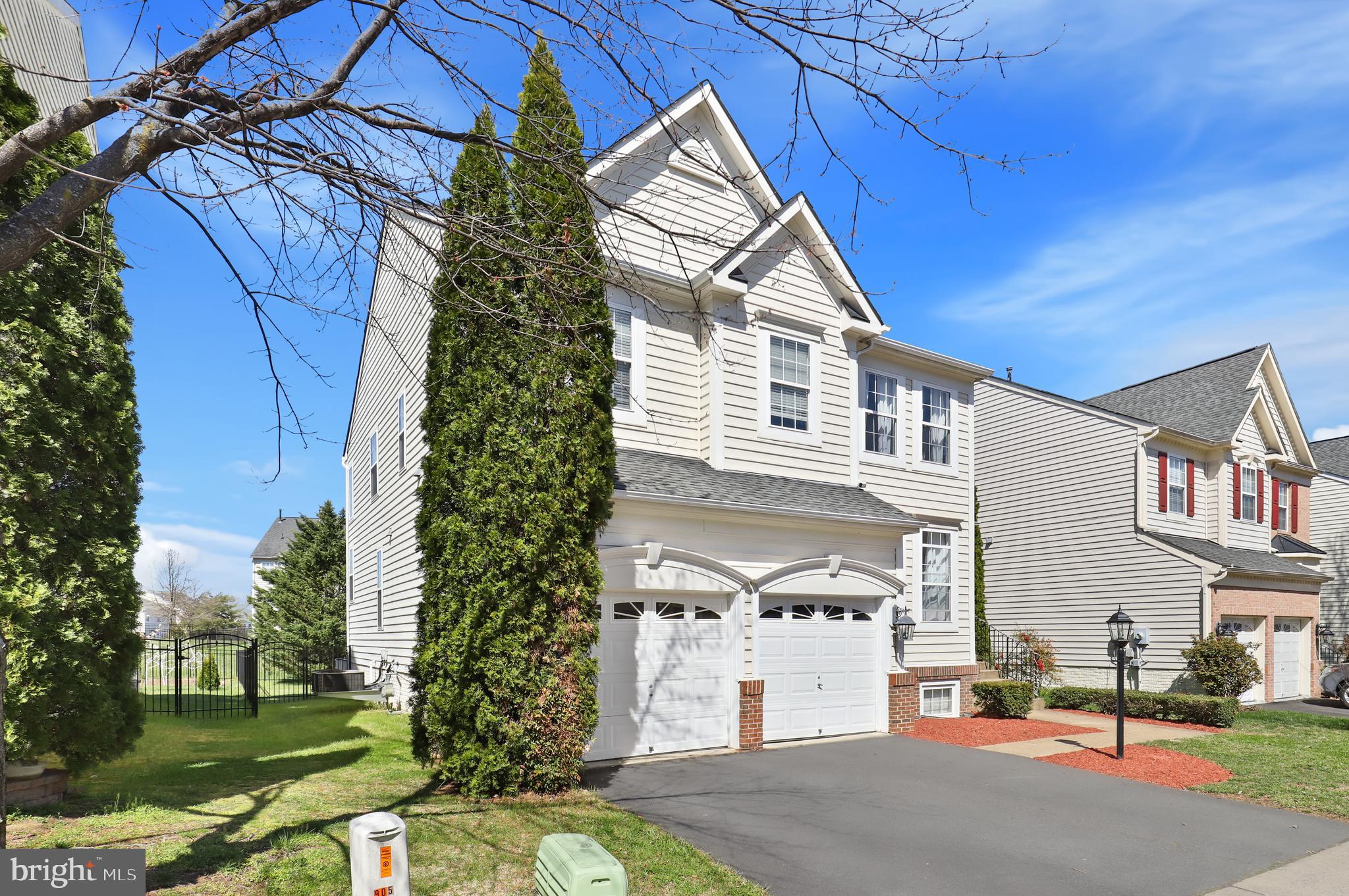 PORT POTOMAC - Residential