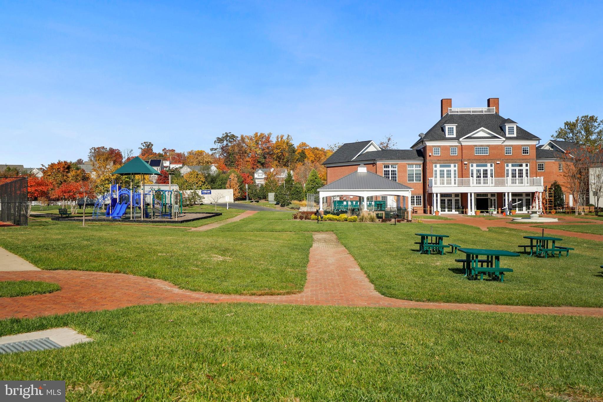 PORT POTOMAC - Residential