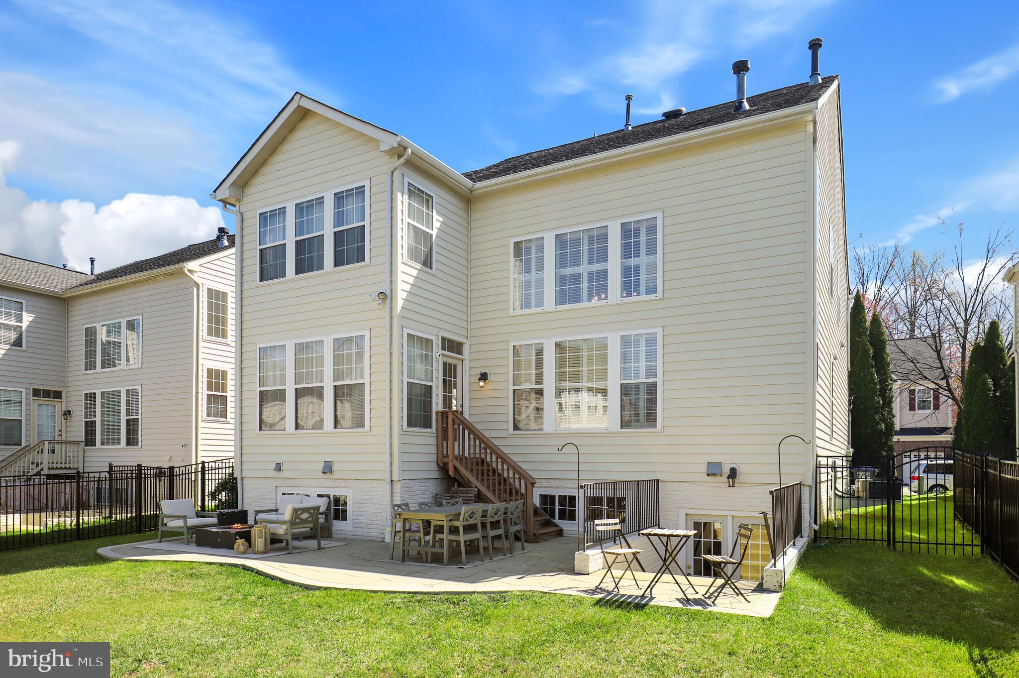 PORT POTOMAC - Residential