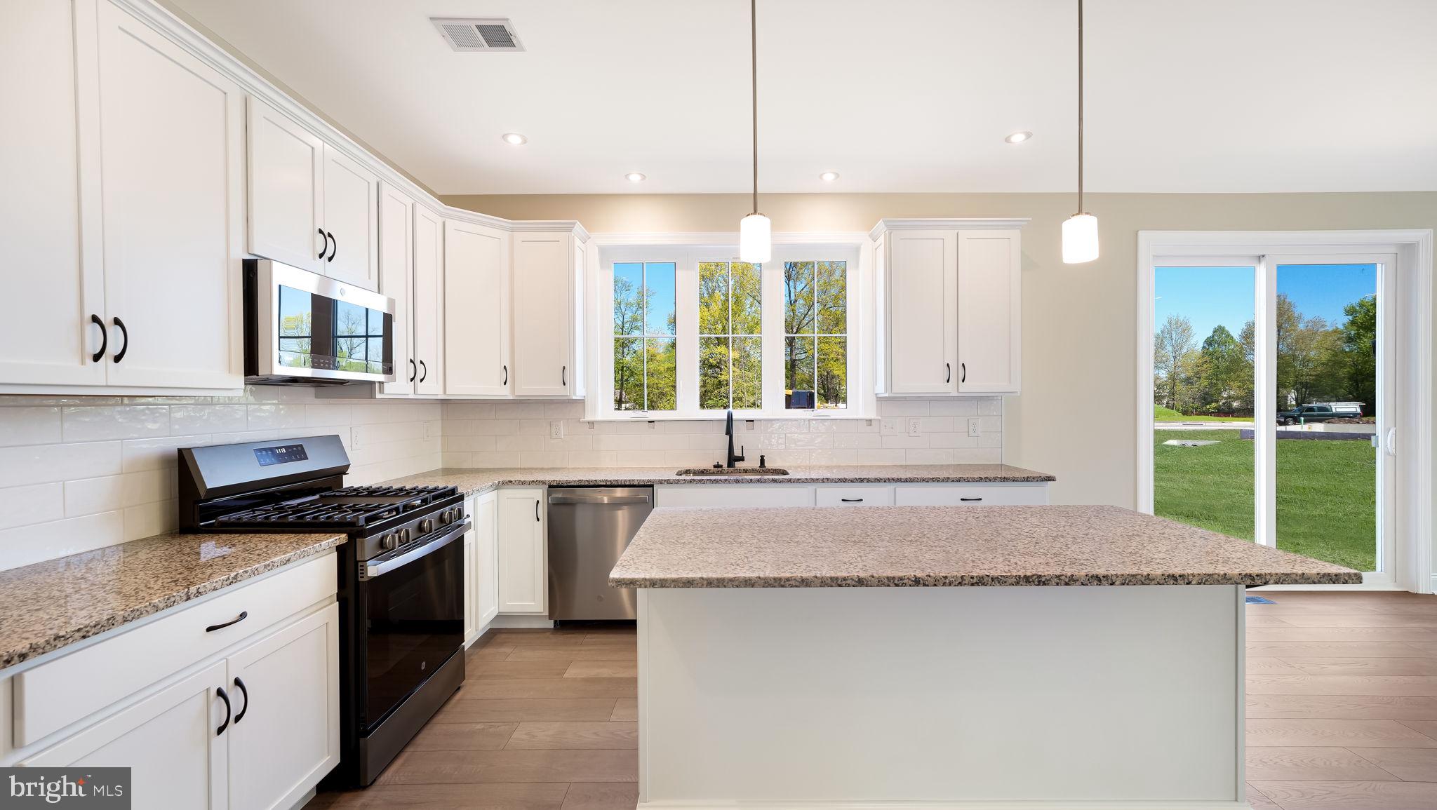 GREEN RIDGE ESTATES - Residential
