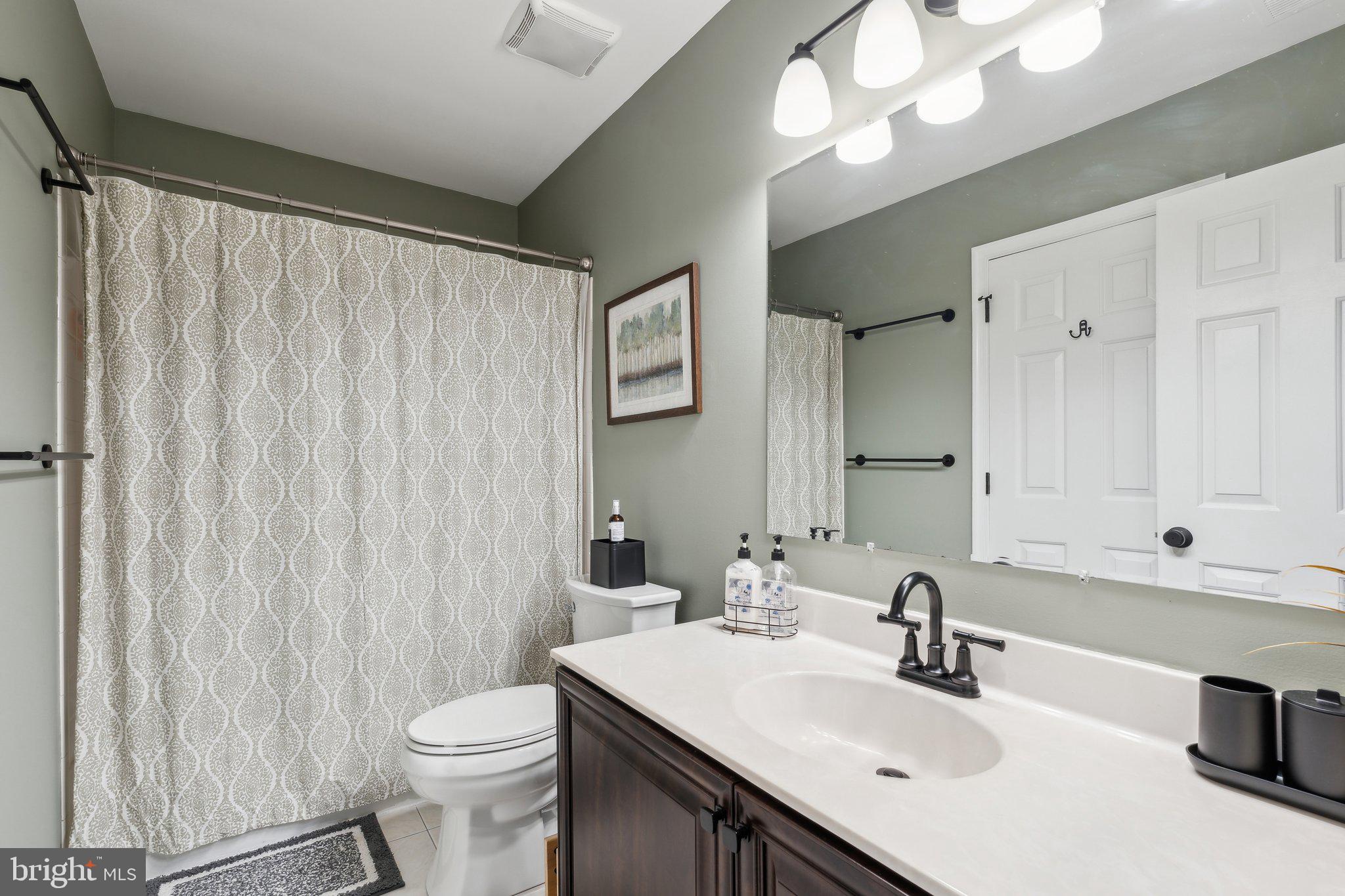 STONE HILL ESTATES - Residential