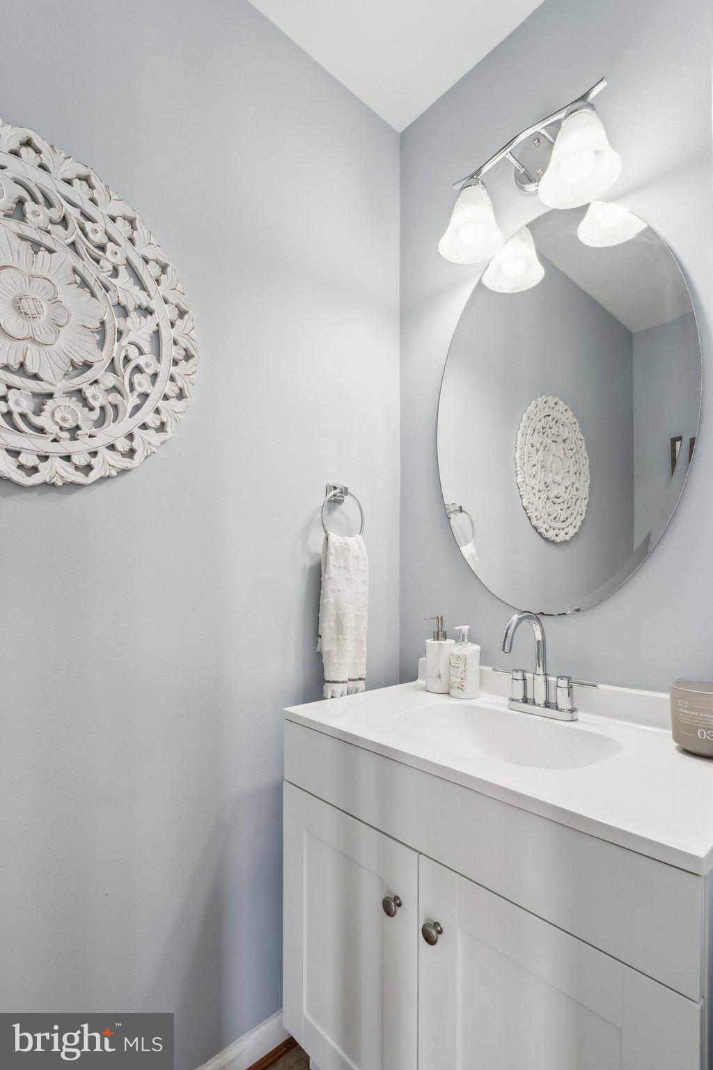 STONE HILL ESTATES - Residential