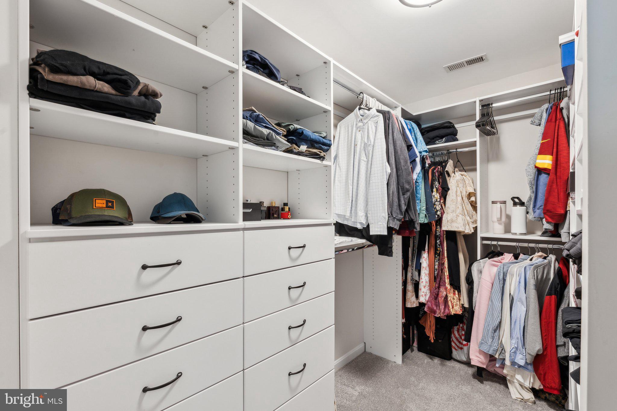 STONE HILL ESTATES - Residential