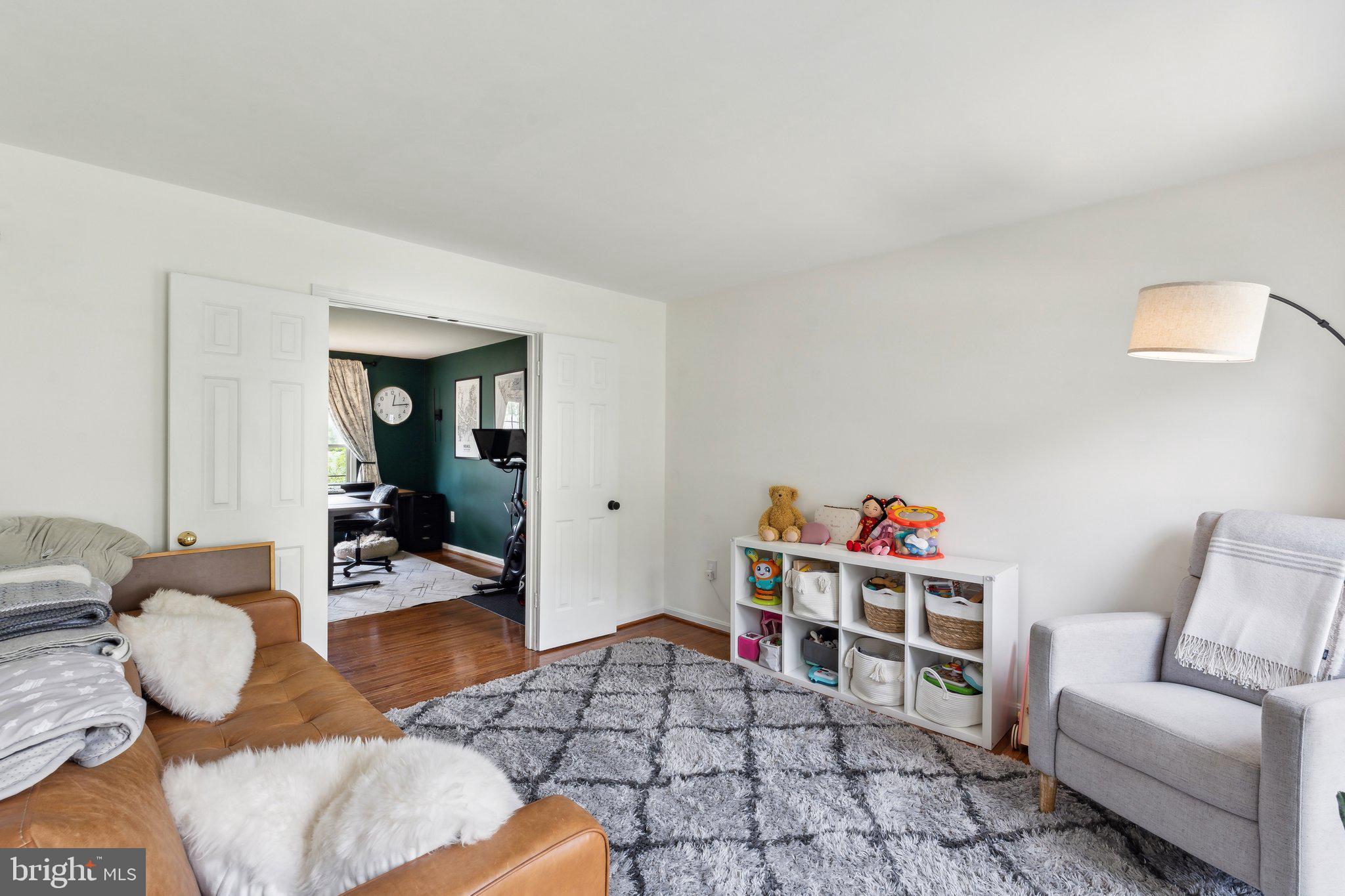 STONE HILL ESTATES - Residential