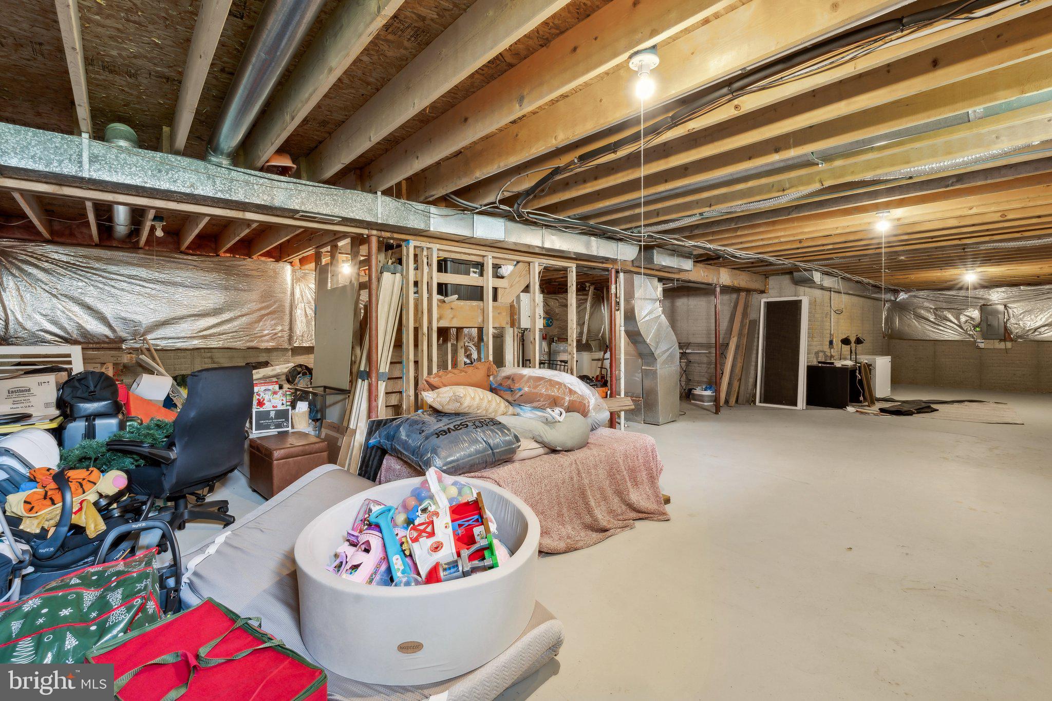 STONE HILL ESTATES - Residential