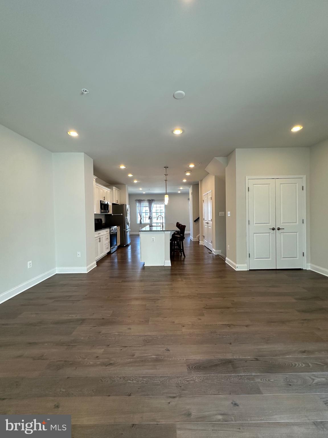 TROTTER CROSSING - Residential Lease