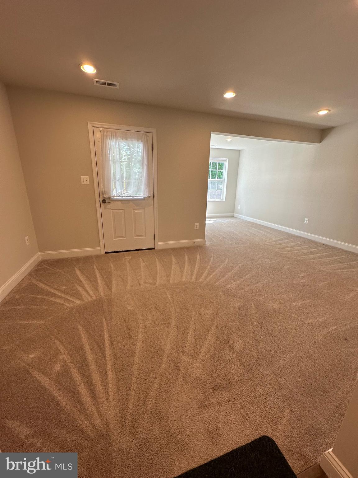 TROTTER CROSSING - Residential Lease