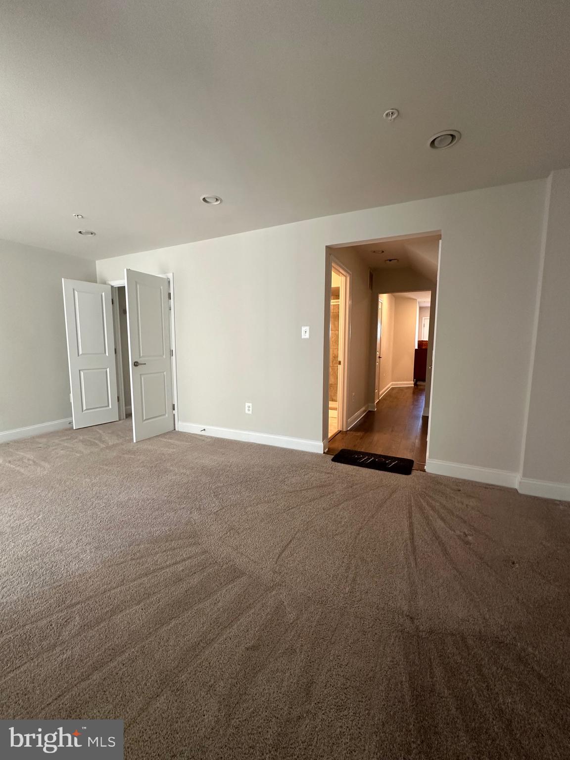 TROTTER CROSSING - Residential Lease