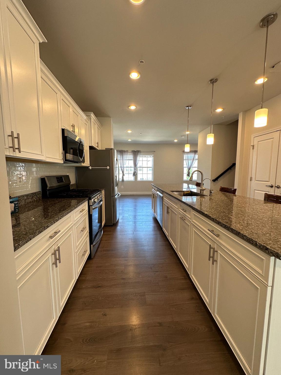 TROTTER CROSSING - Residential Lease