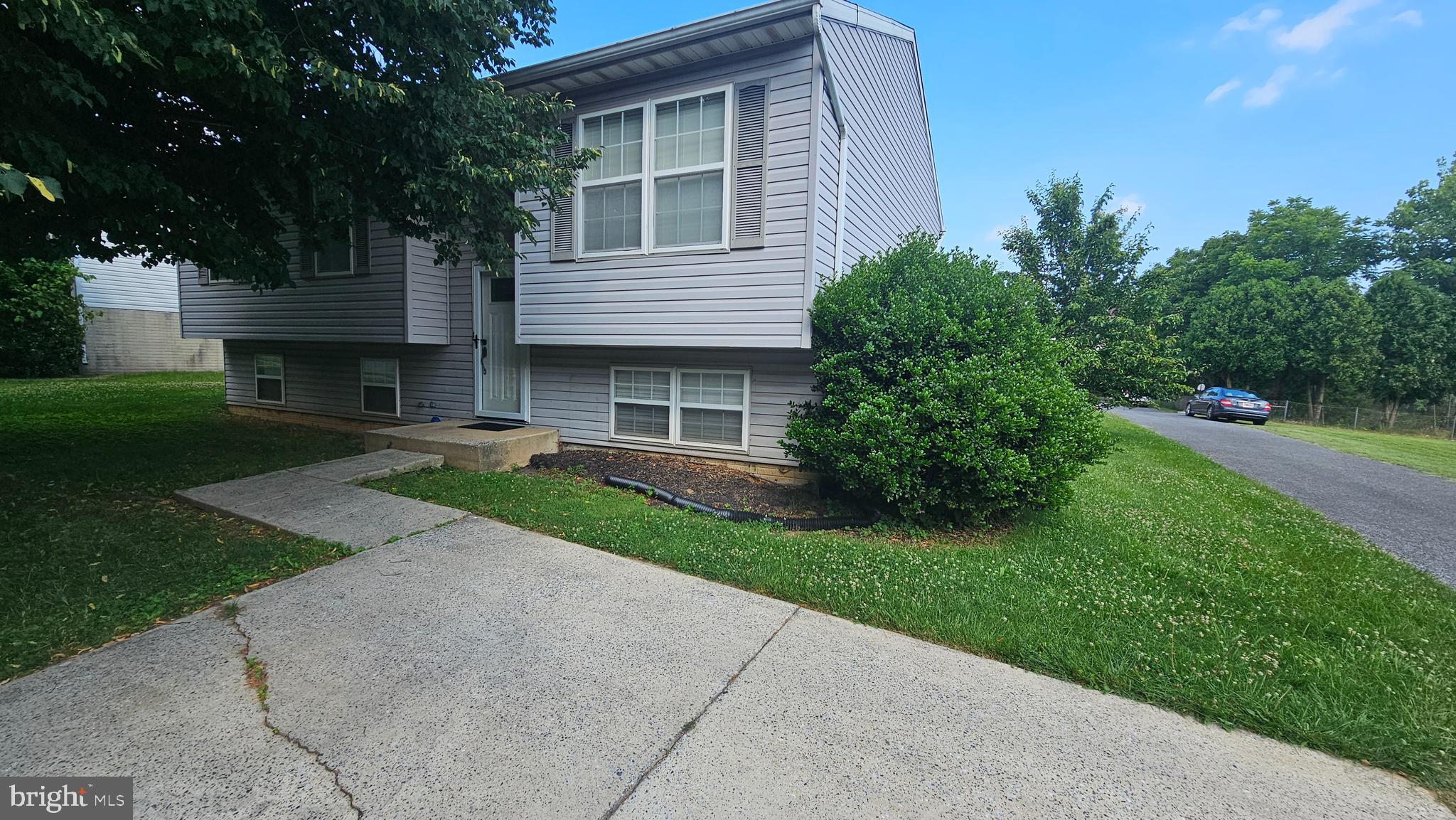 WOODLAWN - Residential