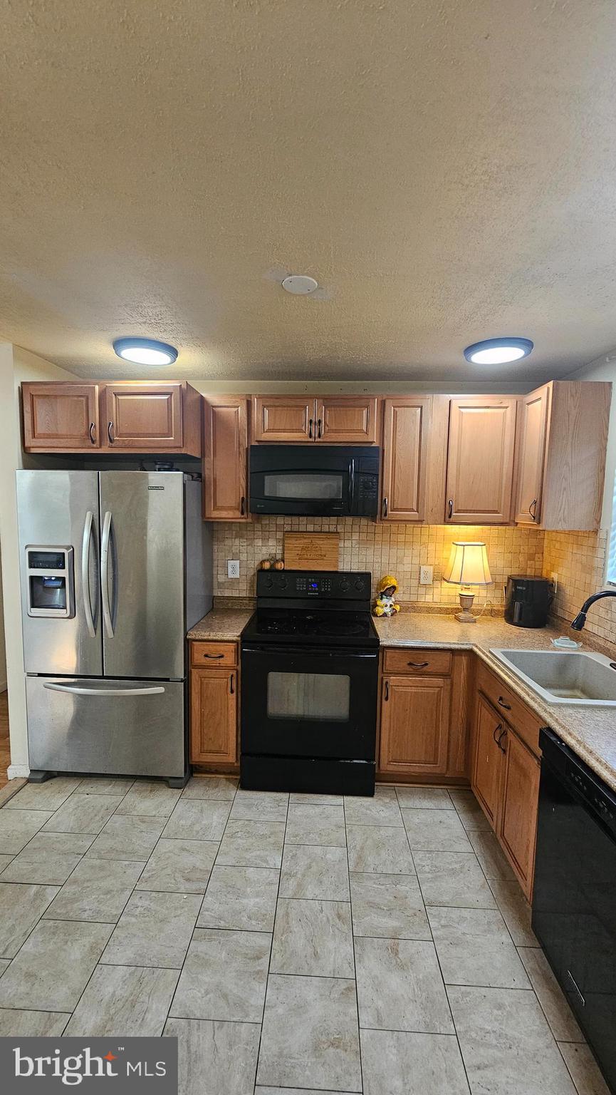 WOODLAWN - Residential