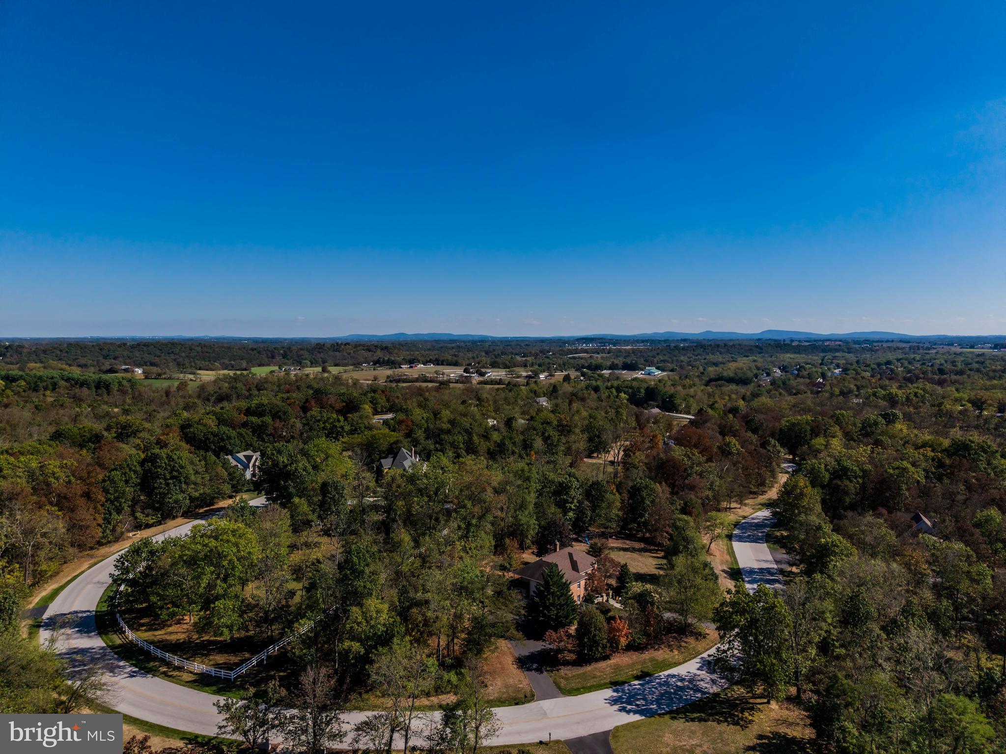 THE RIDINGS - Residential