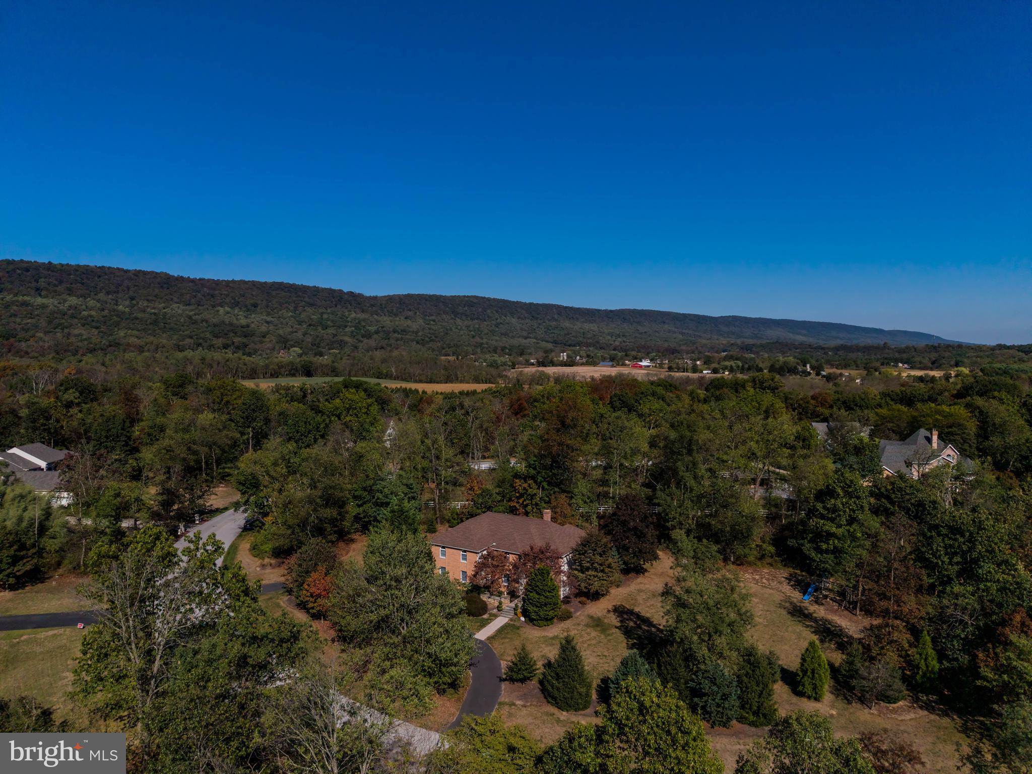 THE RIDINGS - Residential