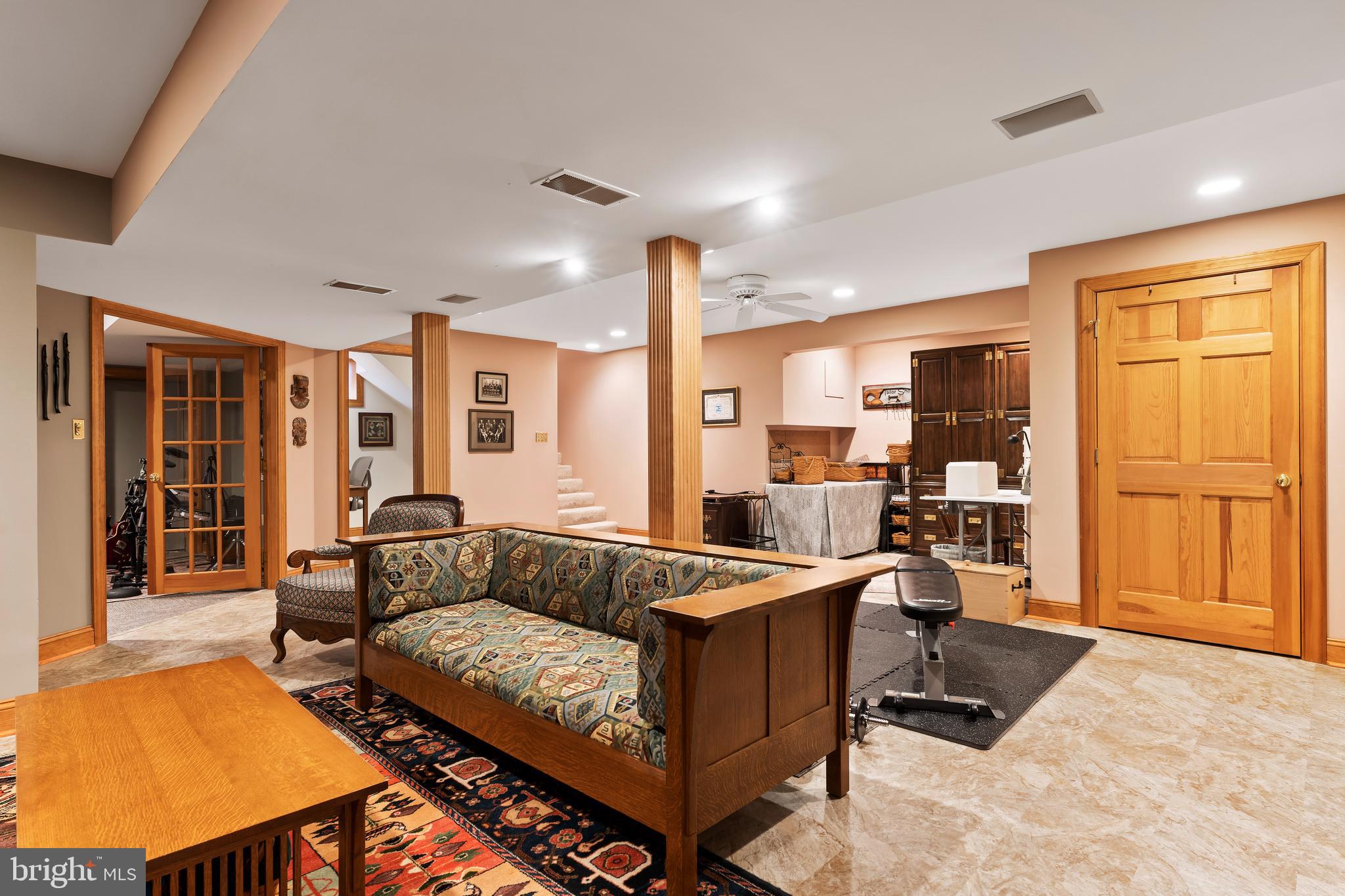 THE RIDINGS - Residential