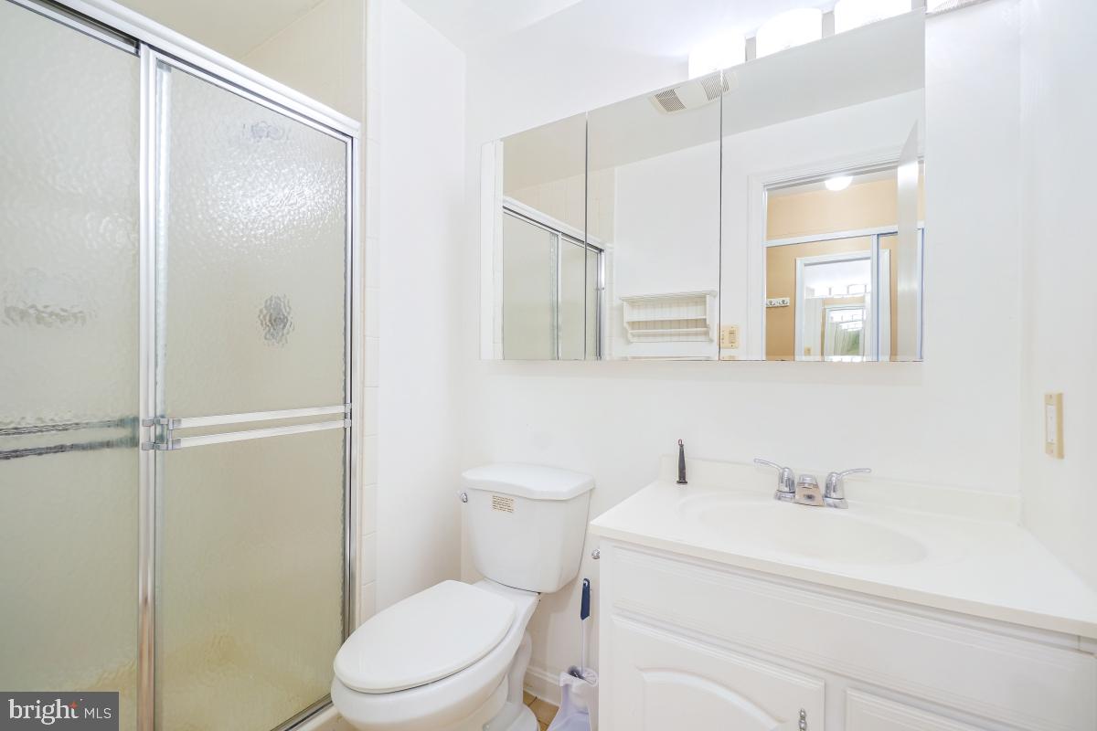 BETHESDA COURT - Residential Lease